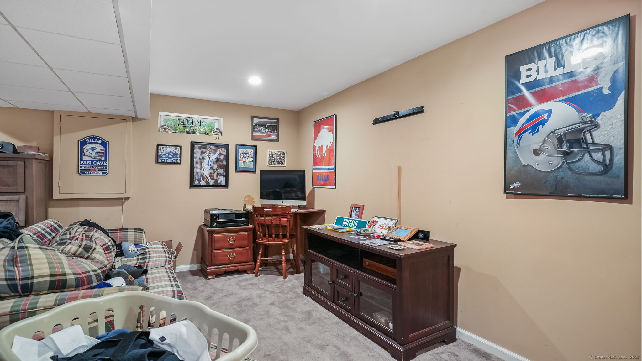 12 Deerfield Drive
