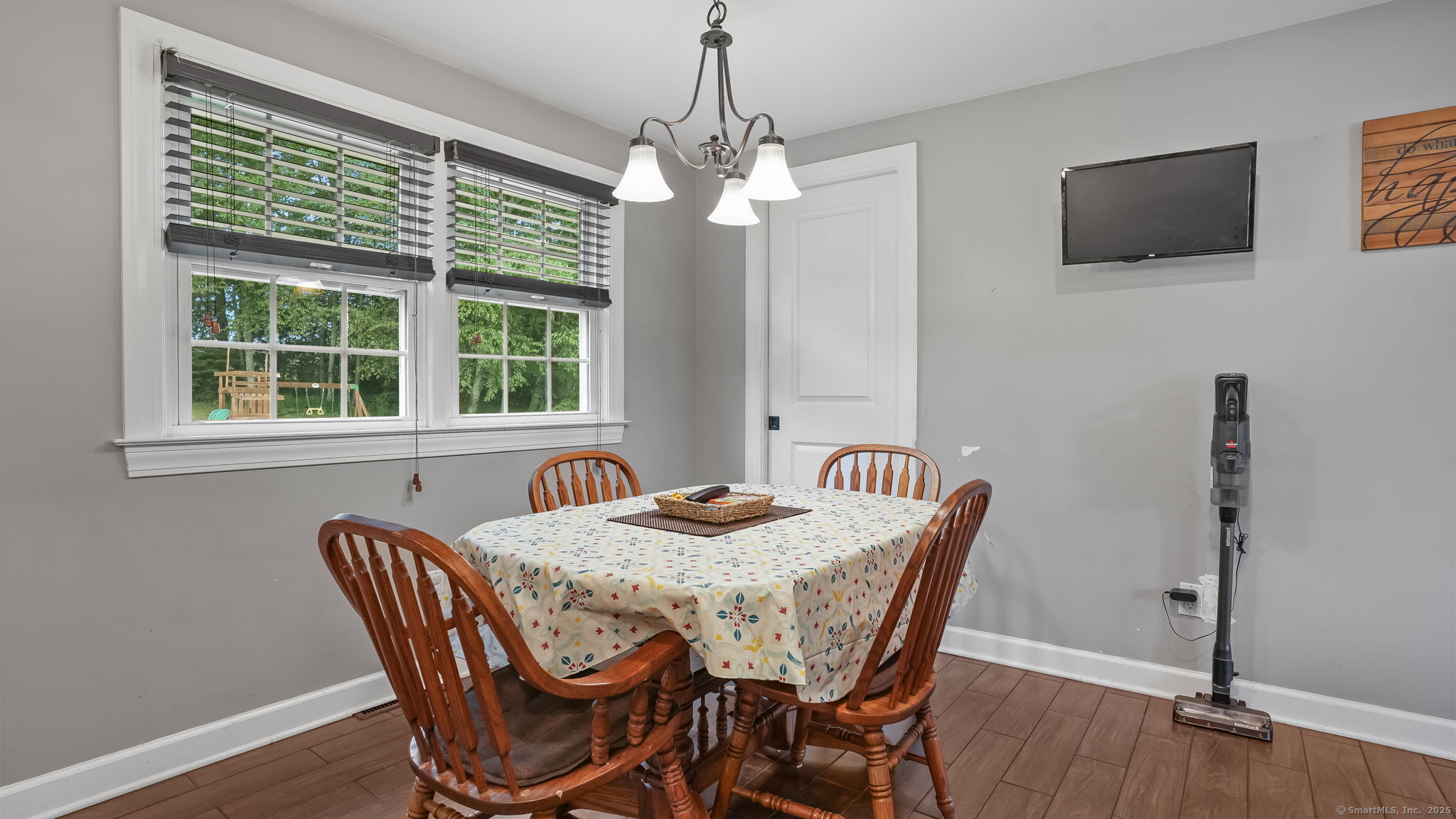 12 Deerfield Drive