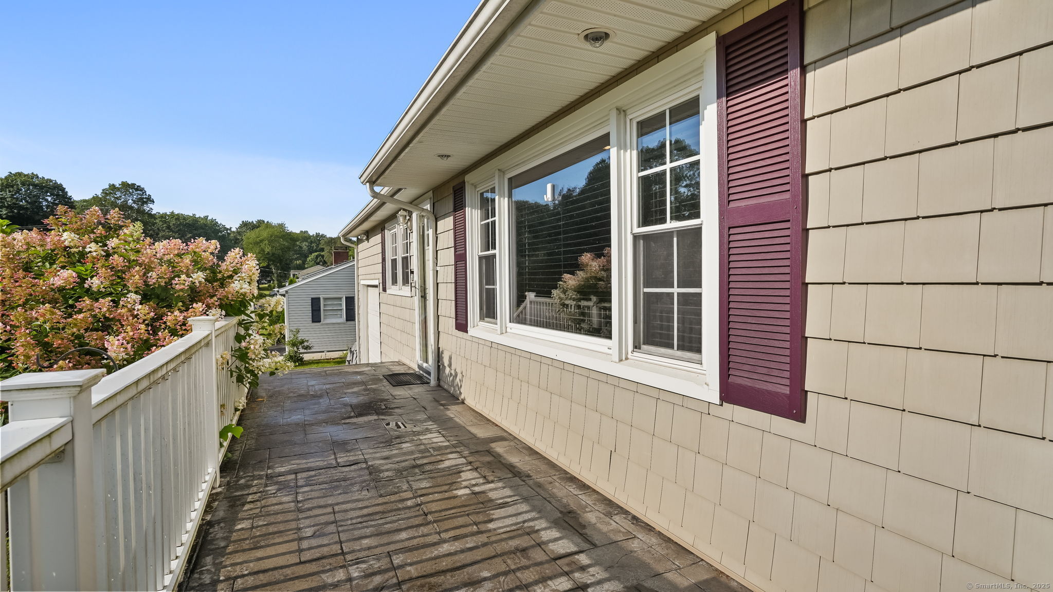12 Deerfield Drive