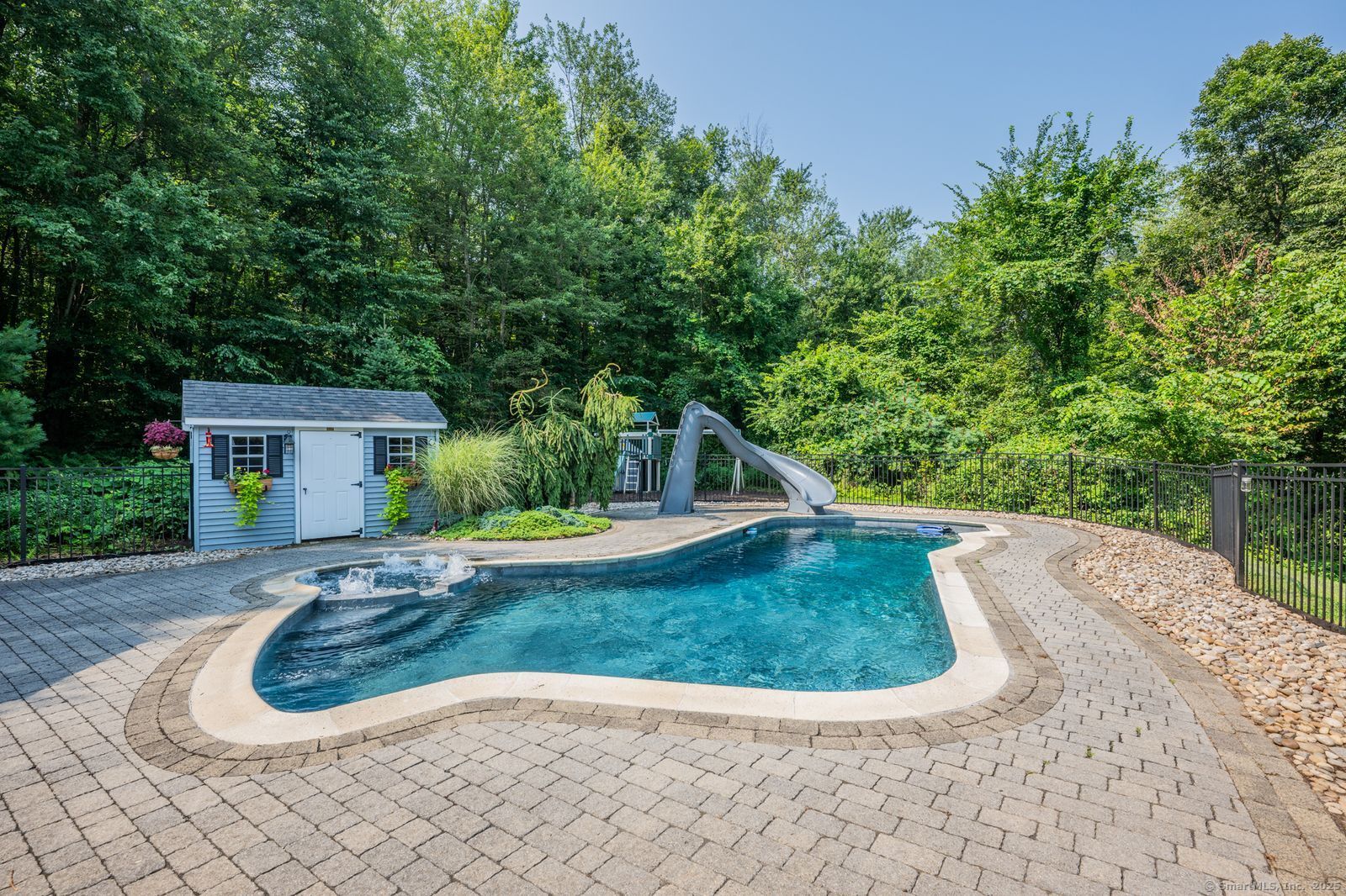 6 Shadow Ridge Circle