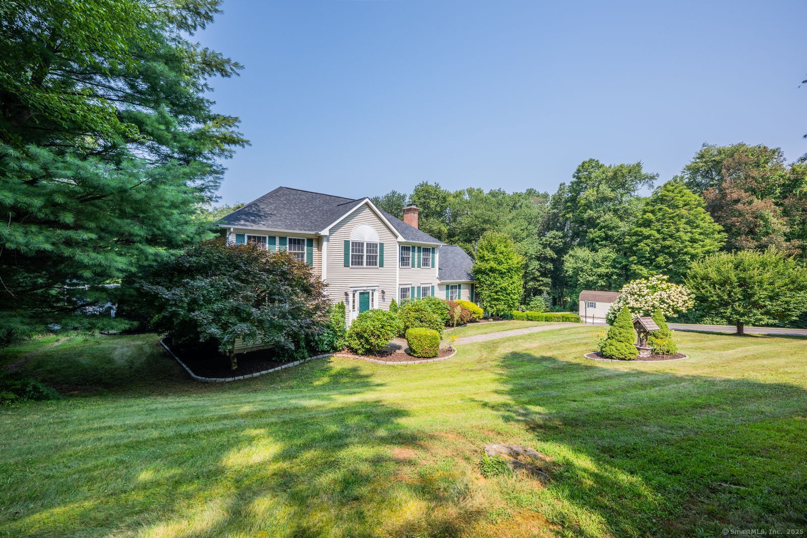 6 Shadow Ridge Circle