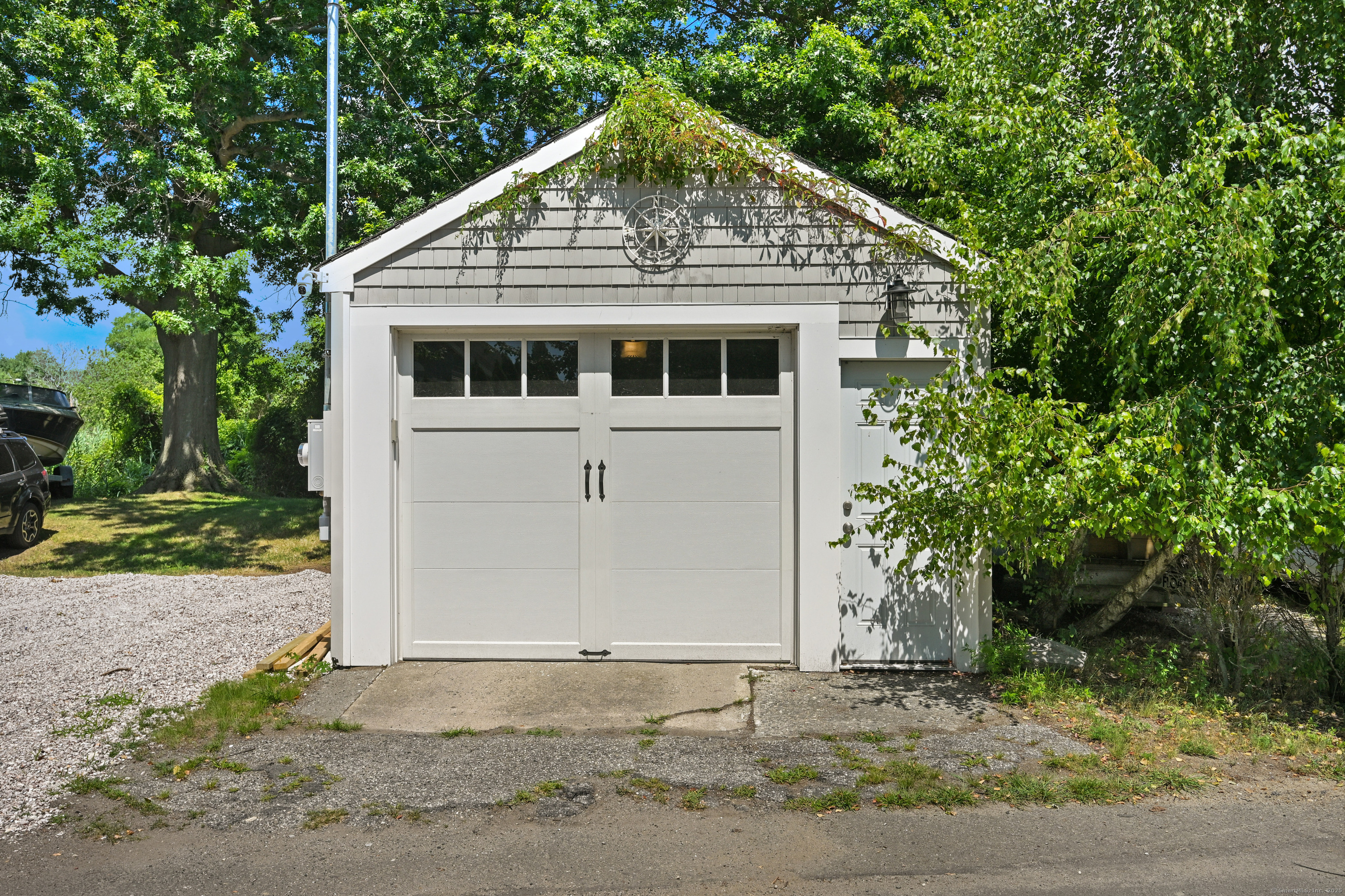 73 Old Dam Road