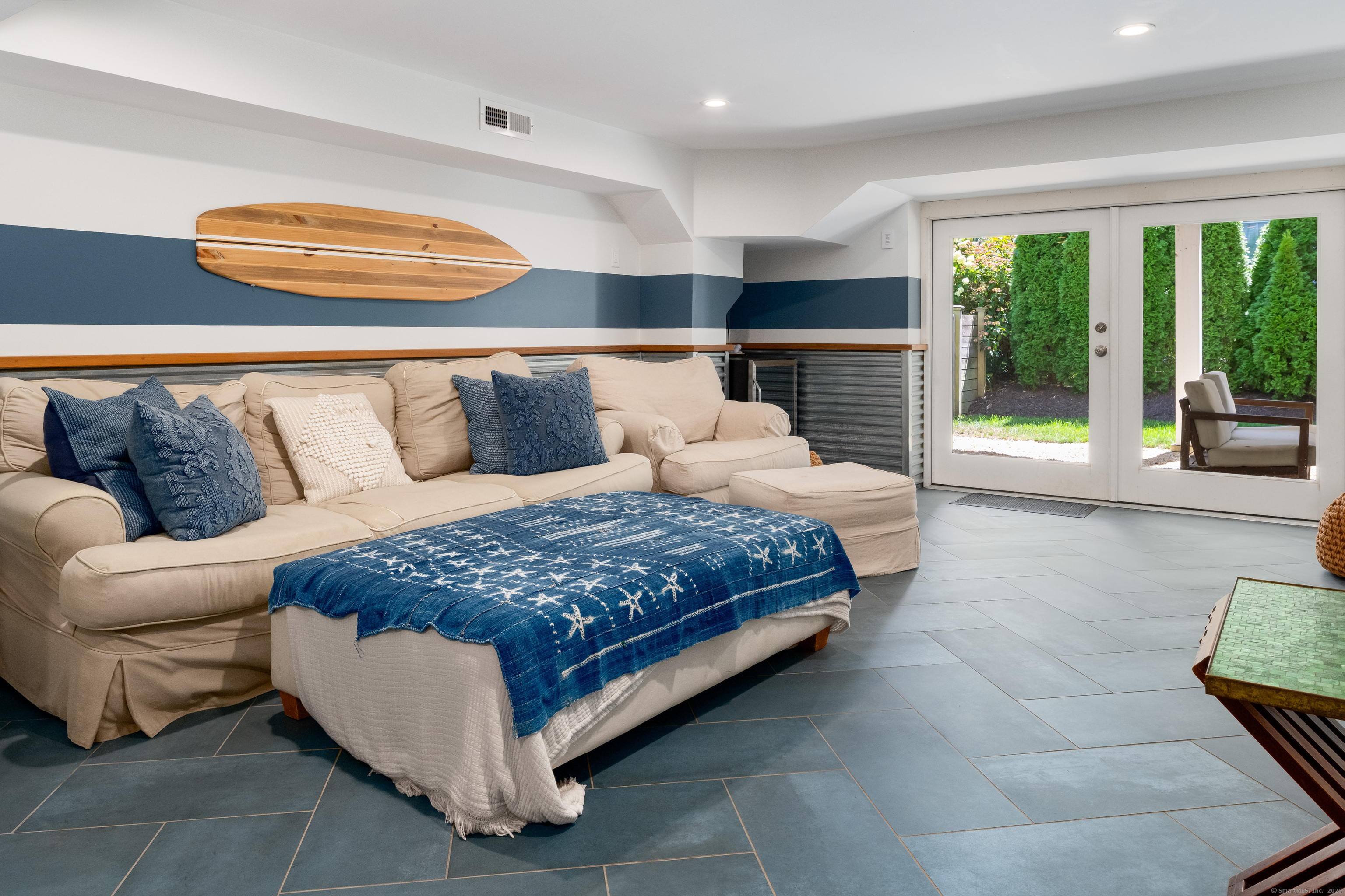 4 Sandpiper Road