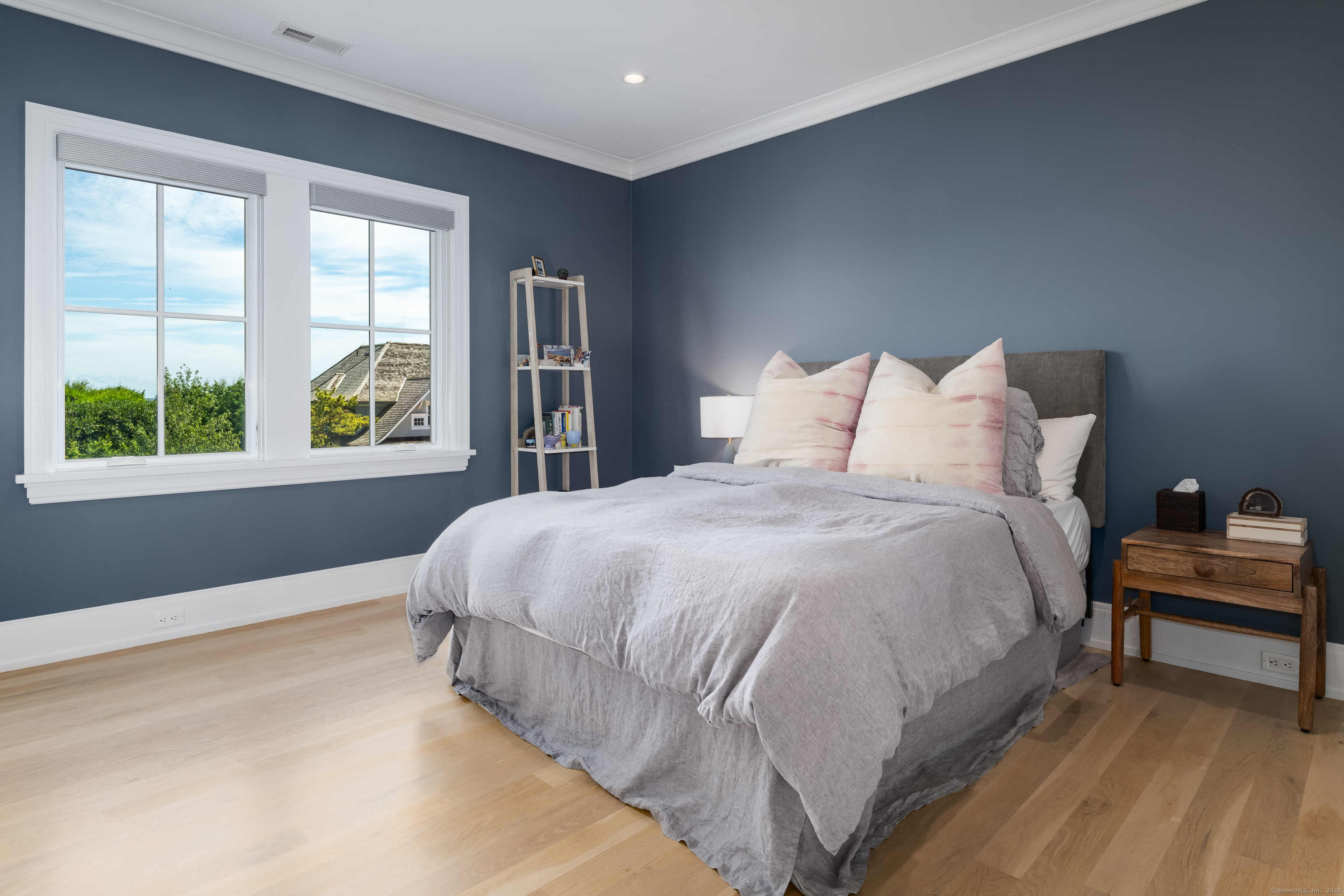 4 Sandpiper Road
