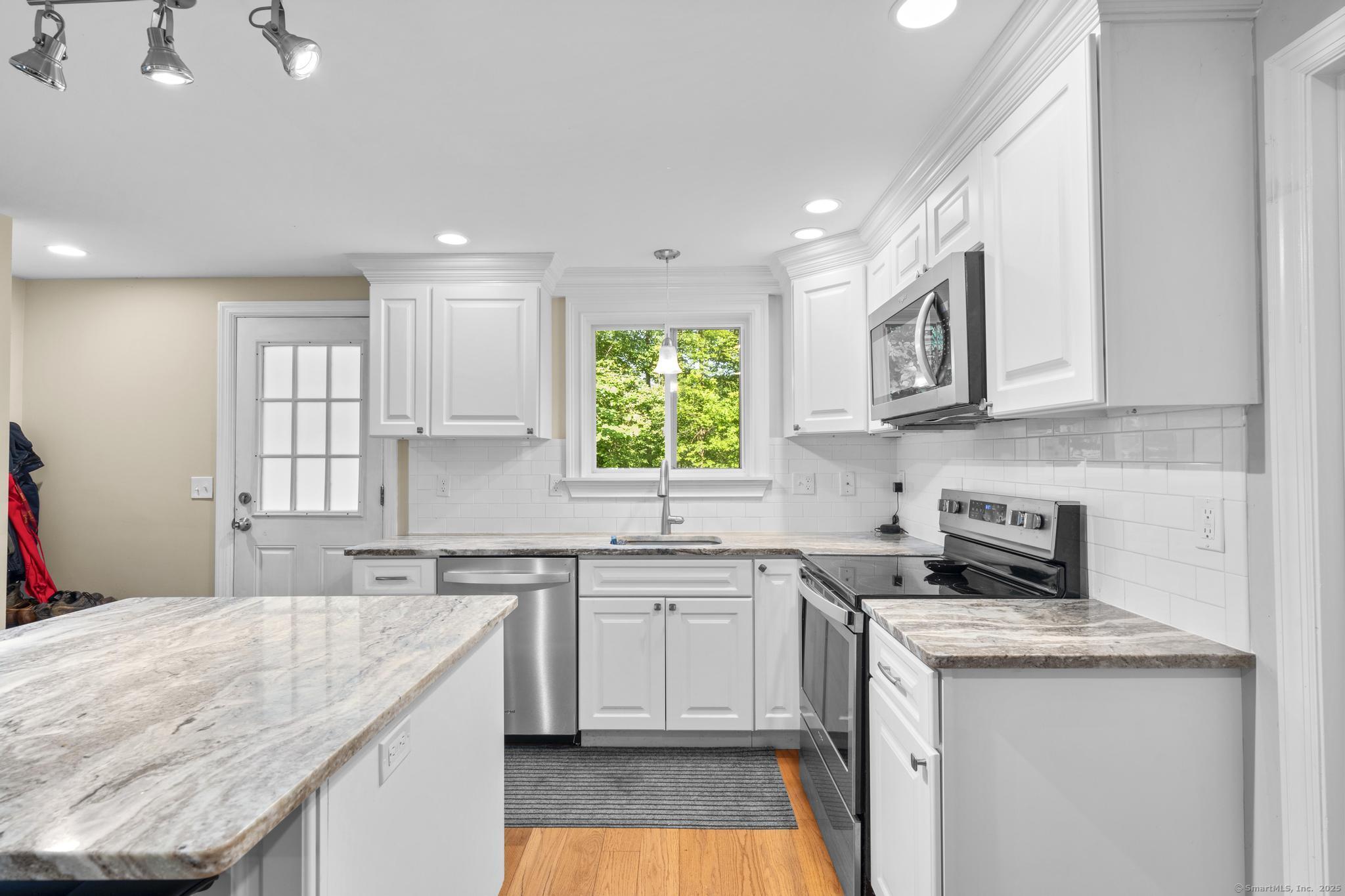 21 Farview Drive