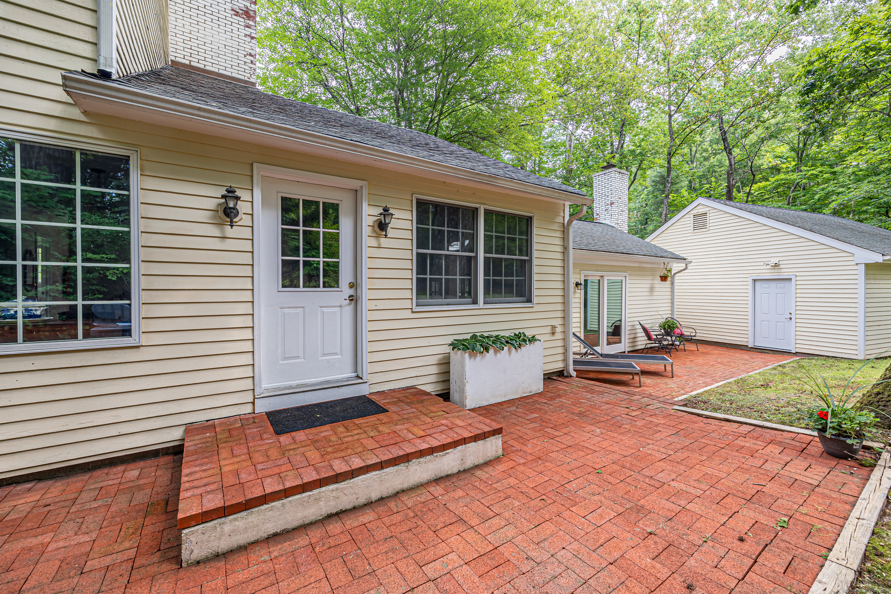 1 Greystone Farm Lane