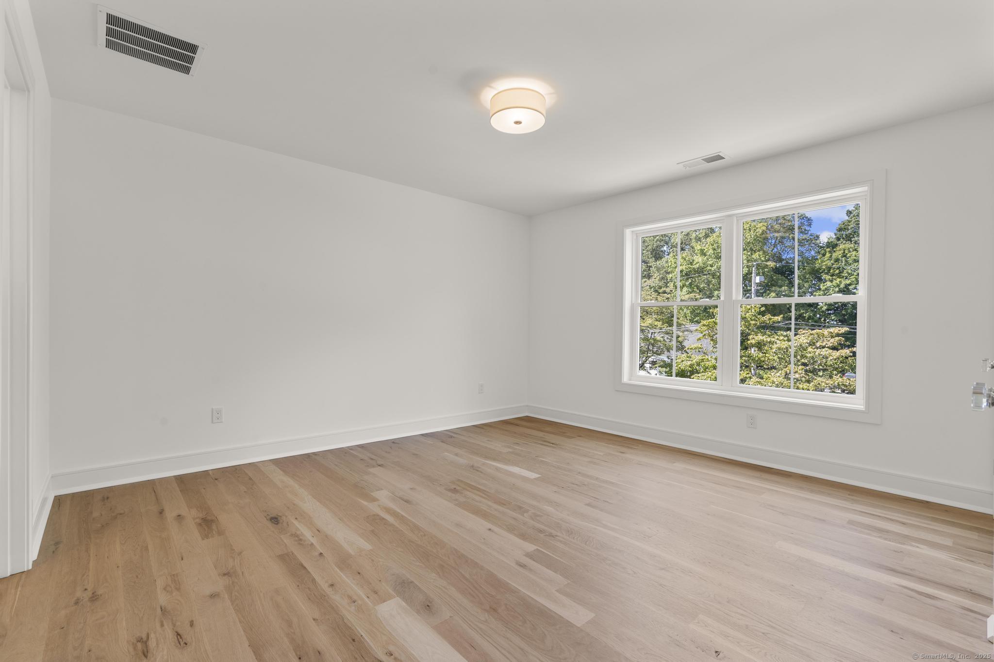 72 Lloyd Drive