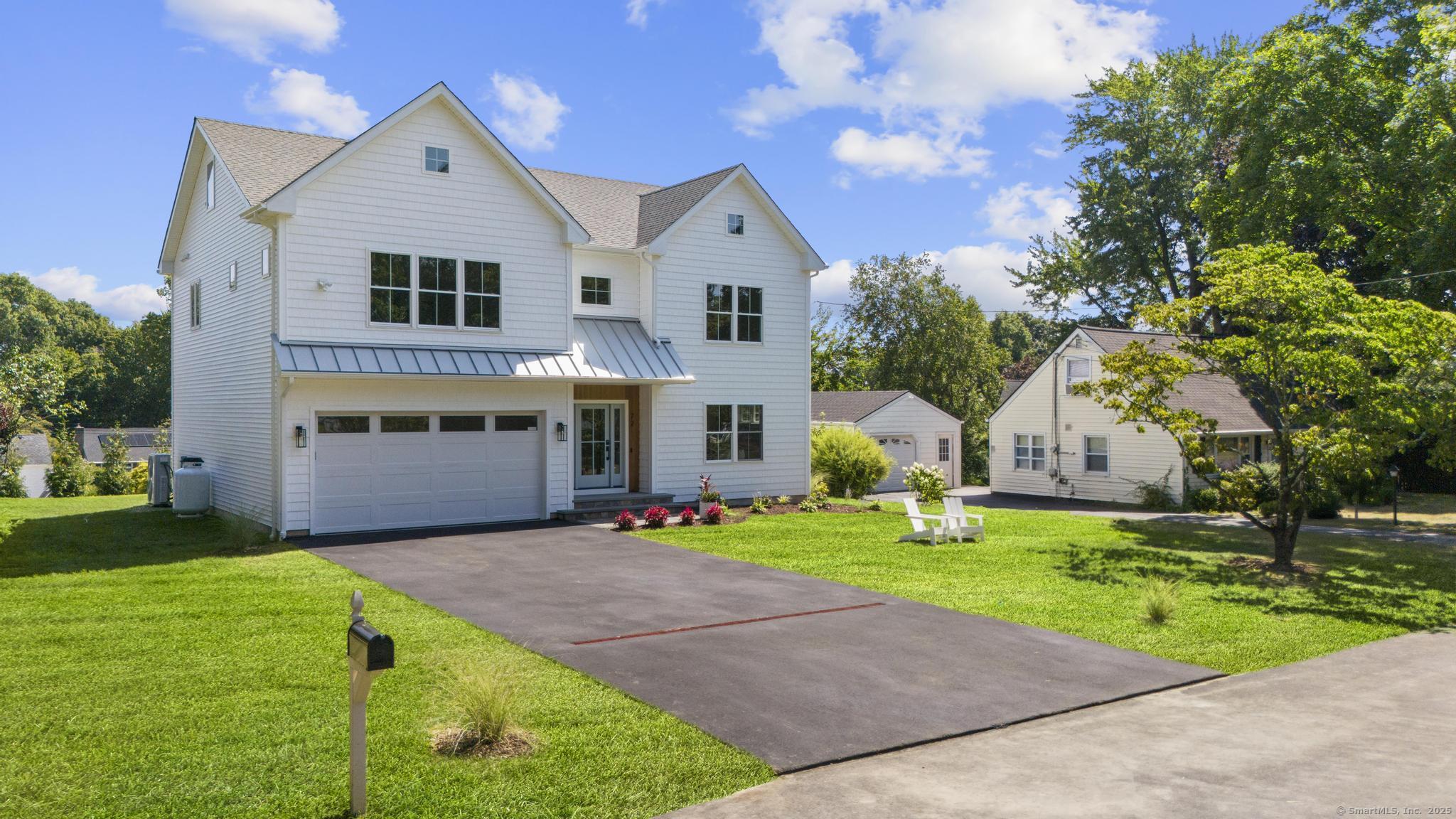 72 Lloyd Drive