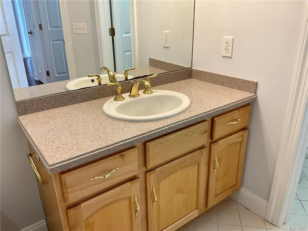 10 Hayestown Road 5-37