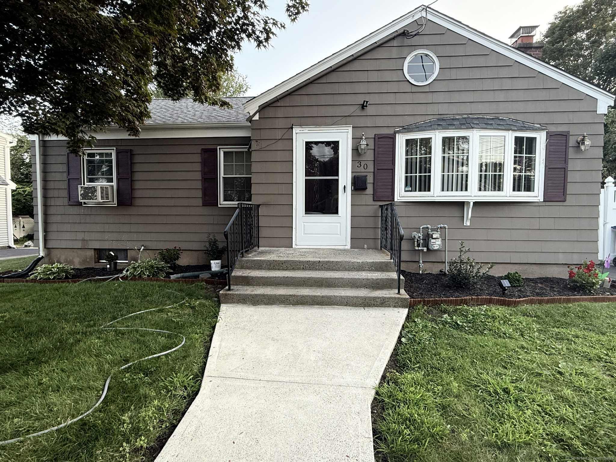 30 Pauline Avenue