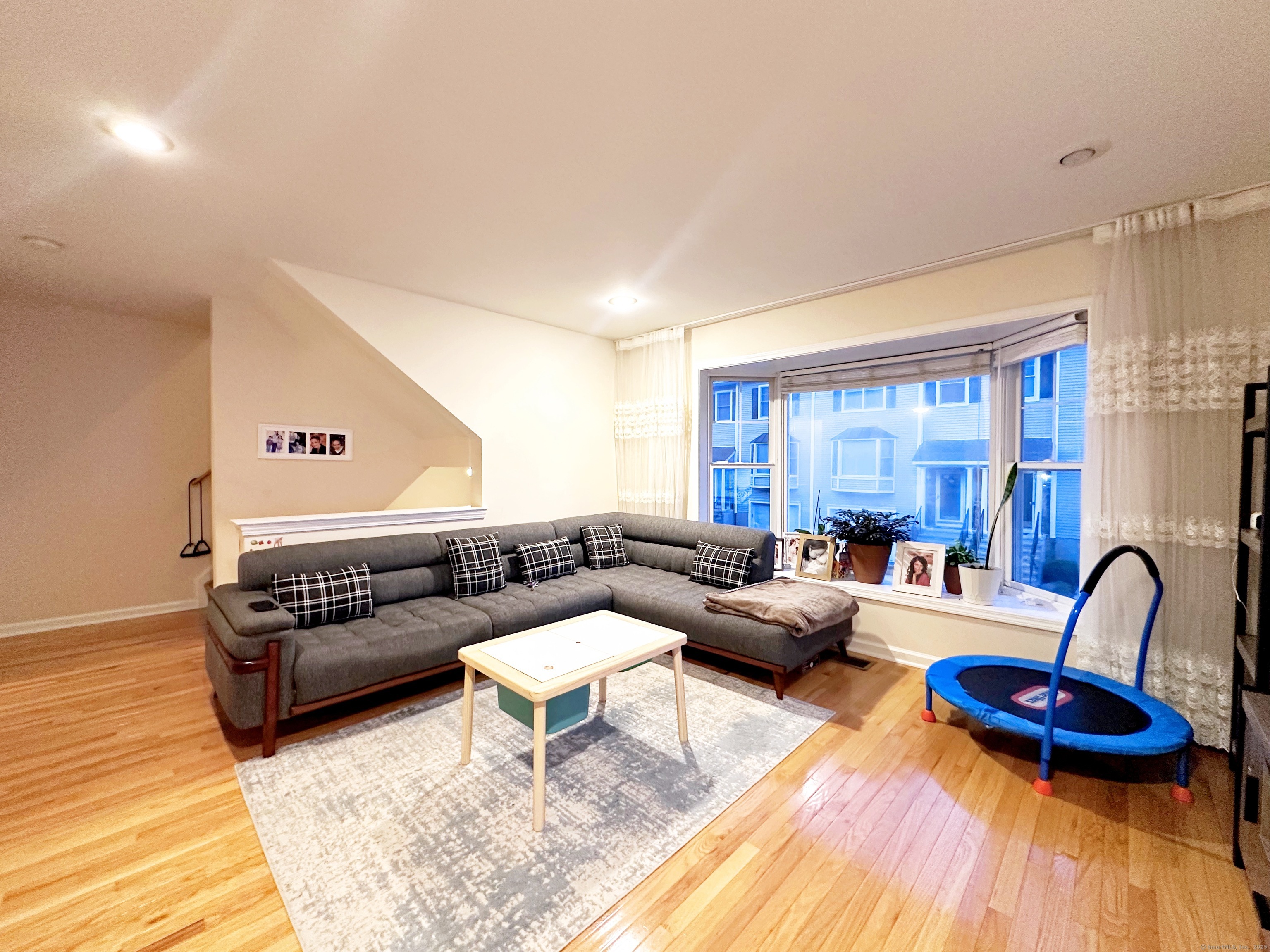 15 Scuppo Road 504