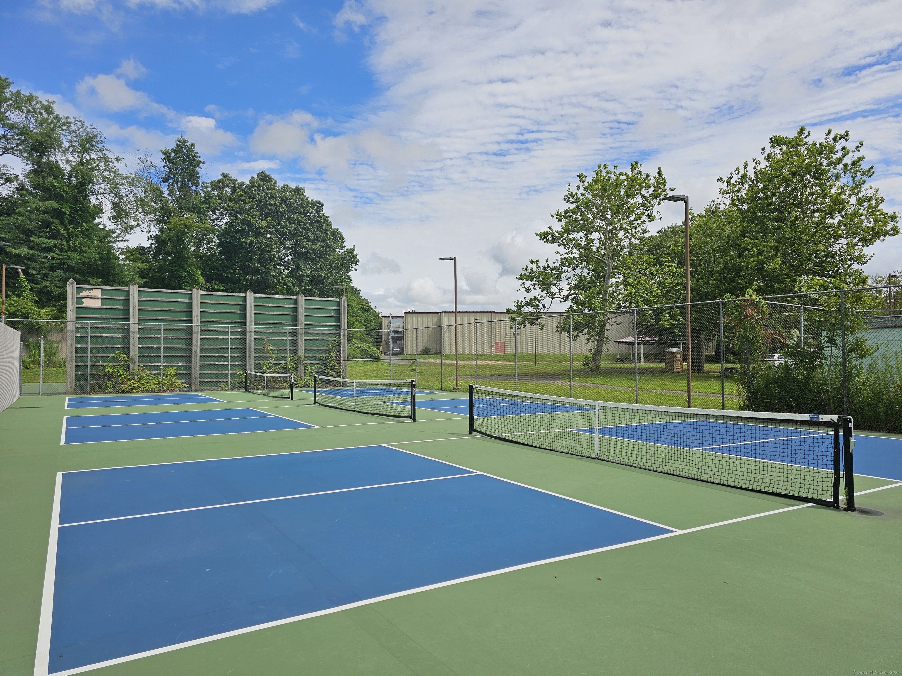 39 Nob Hill Circle B