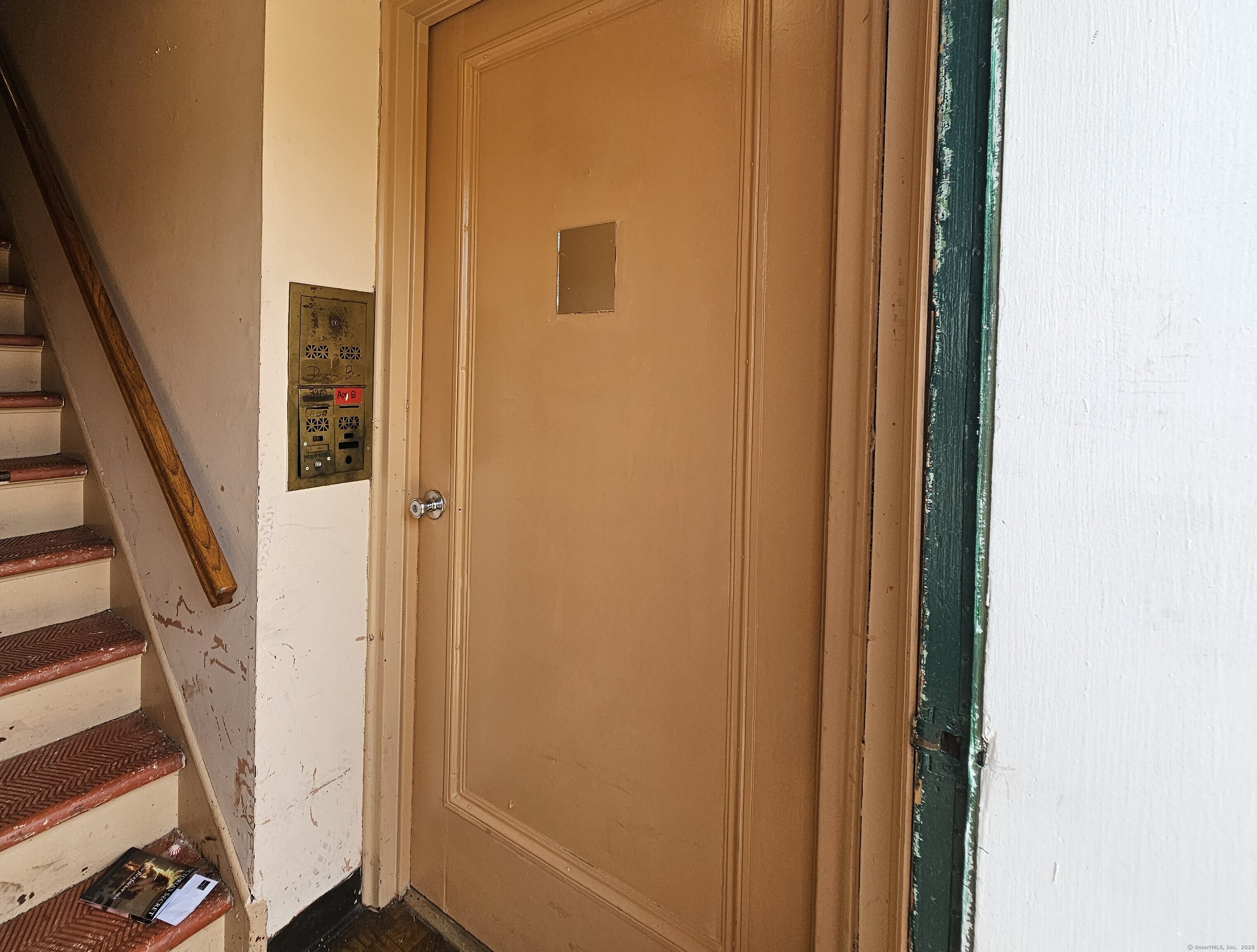 39 Nob Hill Circle B