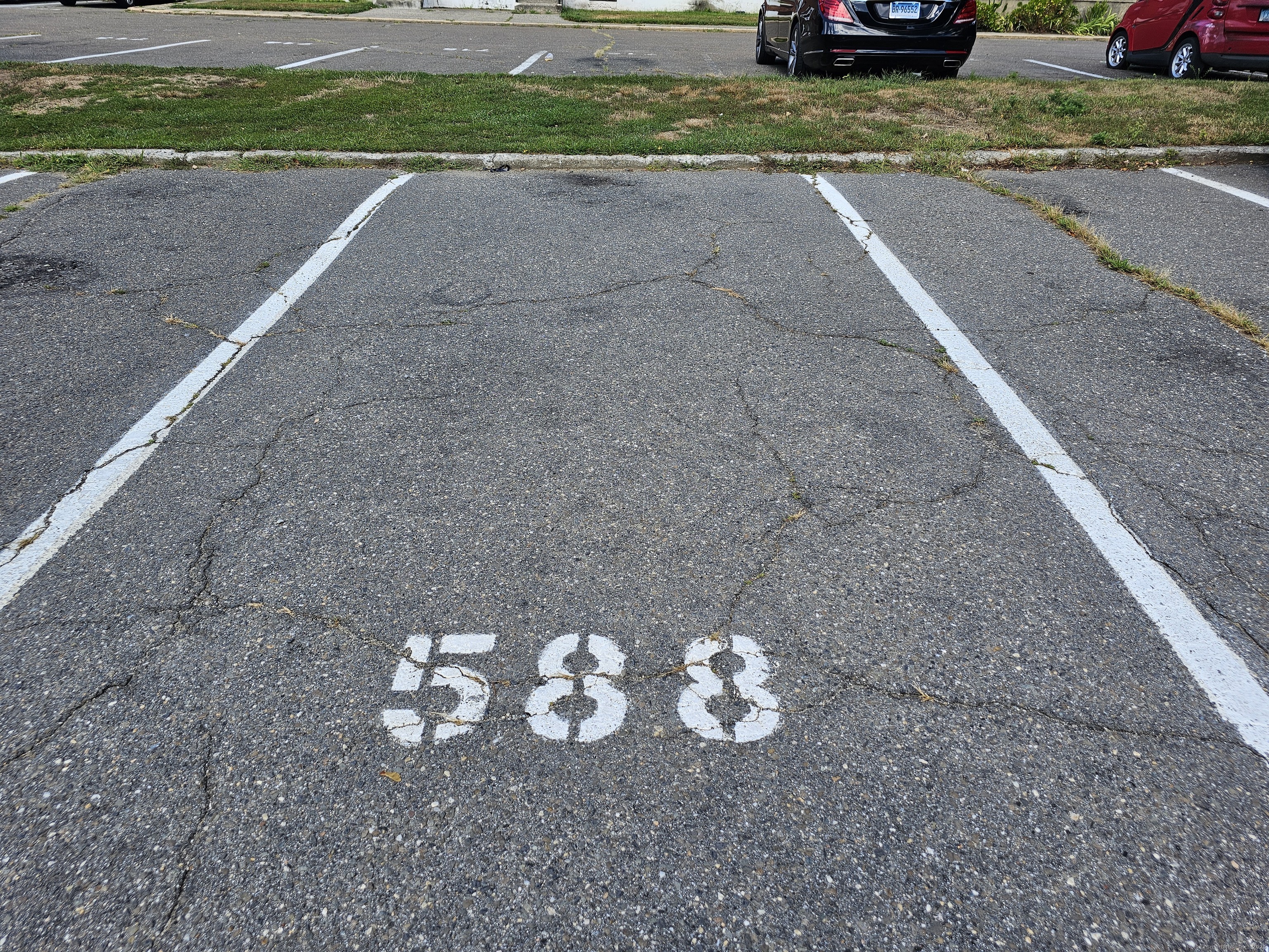 39 Nob Hill Circle B