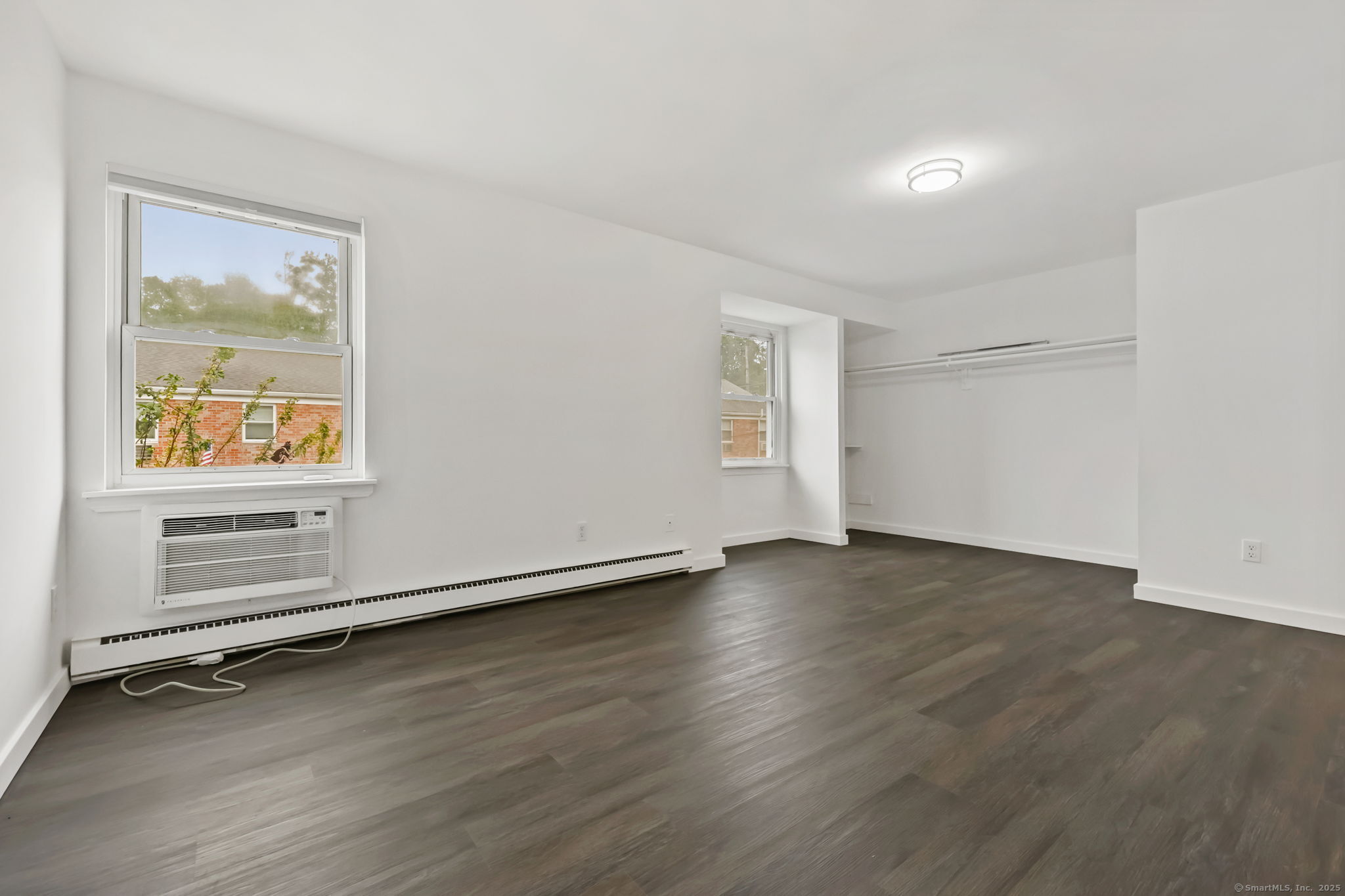 20 Weed Hill Avenue APT B