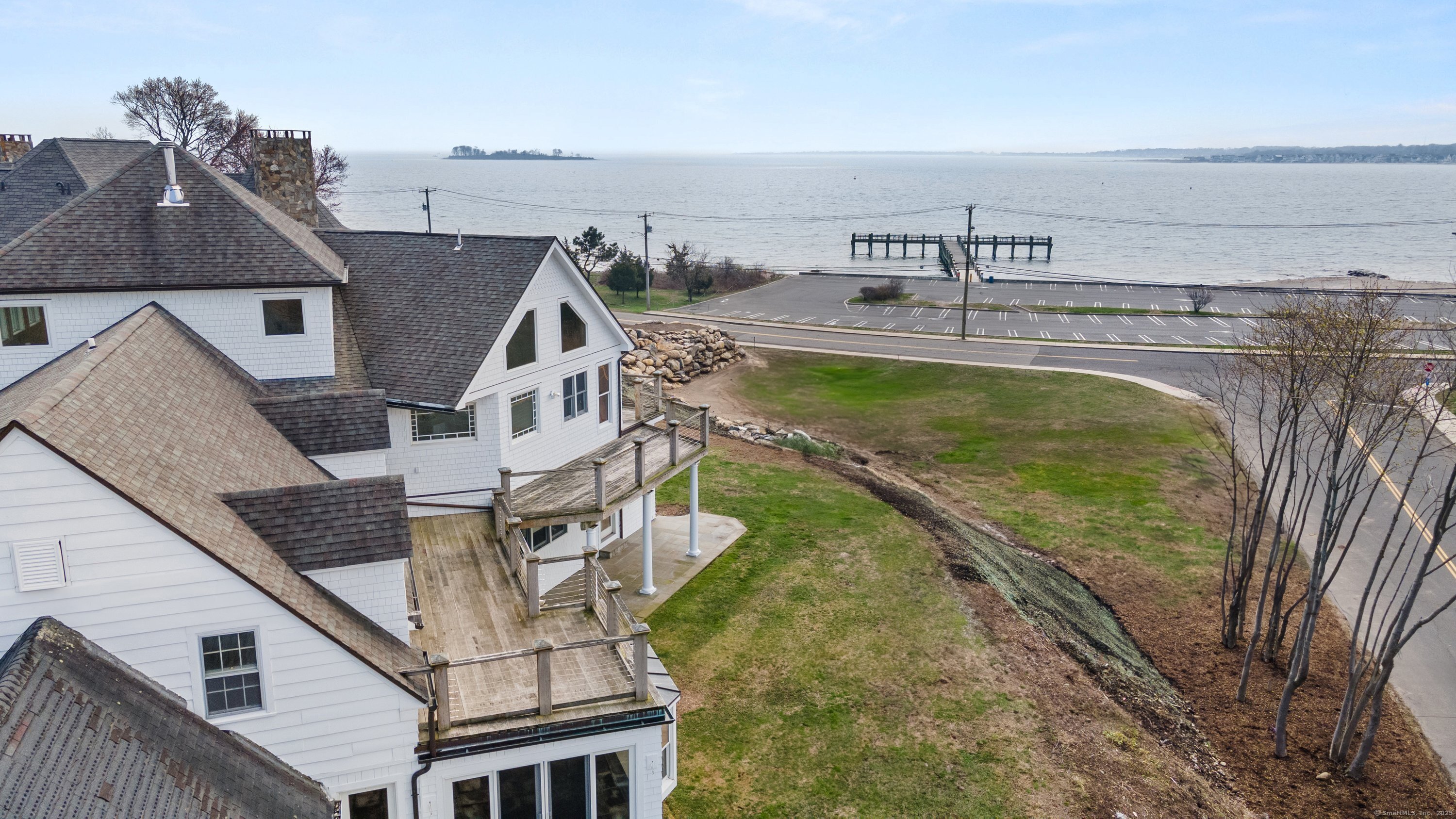 590 Gulf Street
