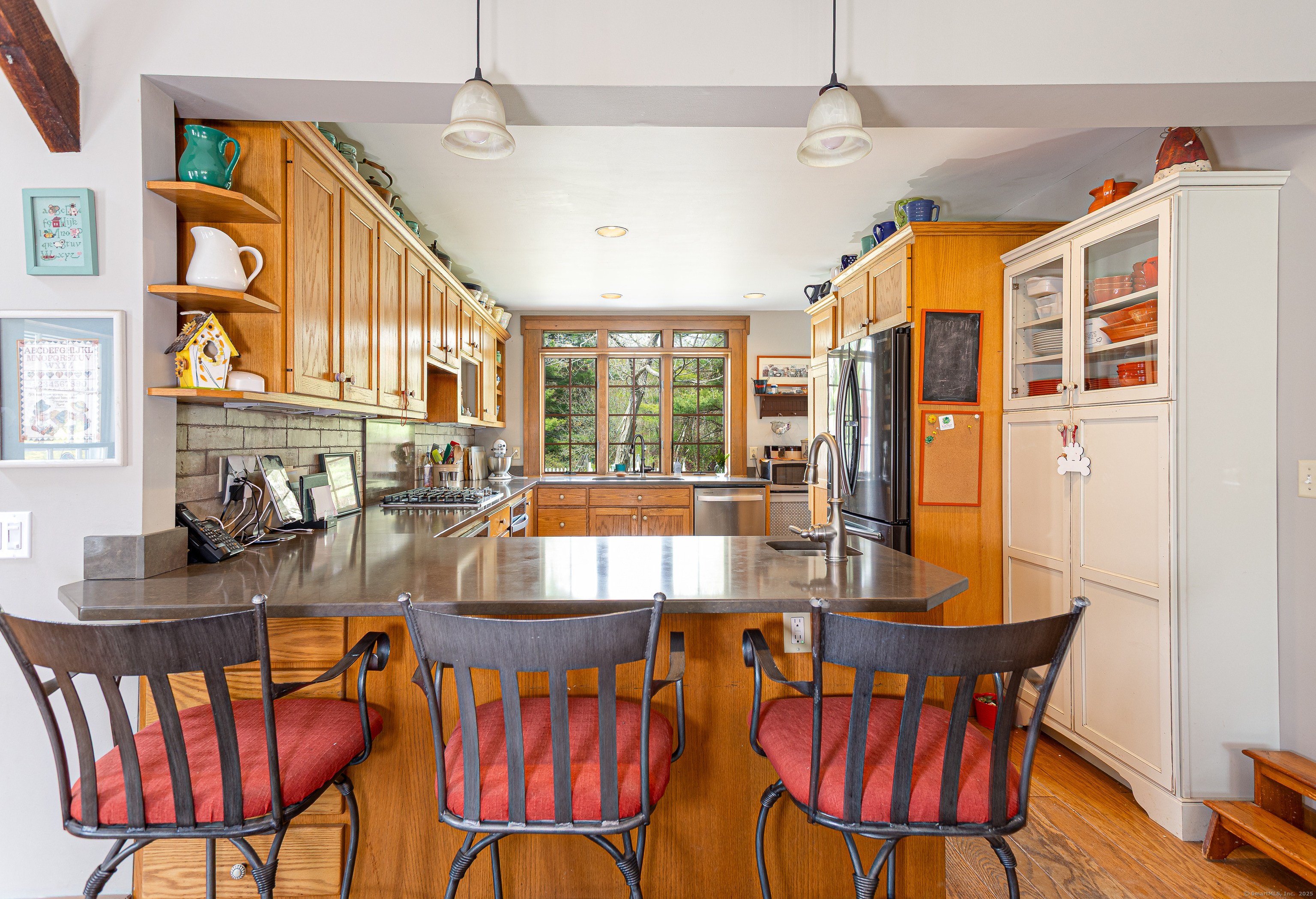 1115 Monroe Turnpike