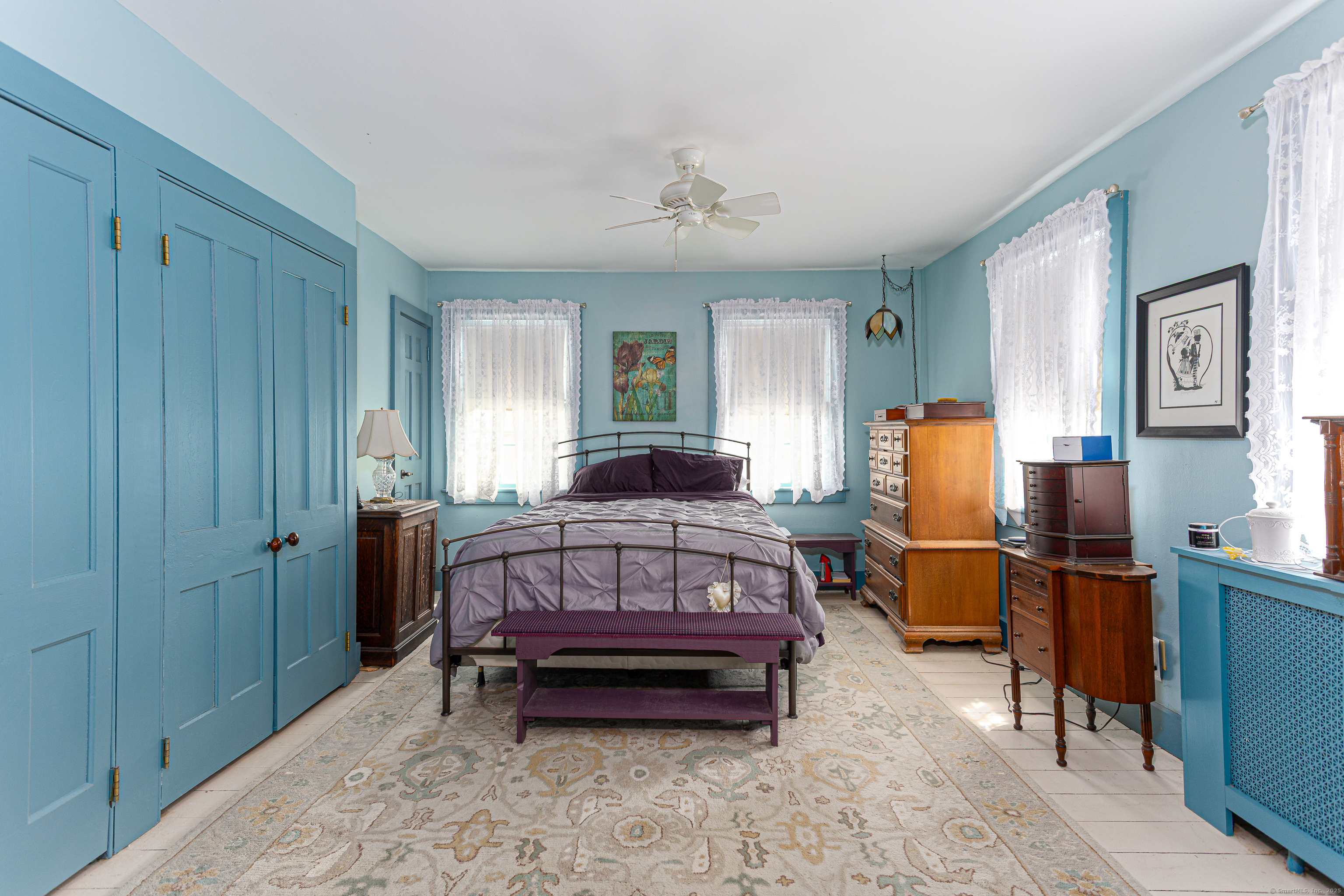 1115 Monroe Turnpike