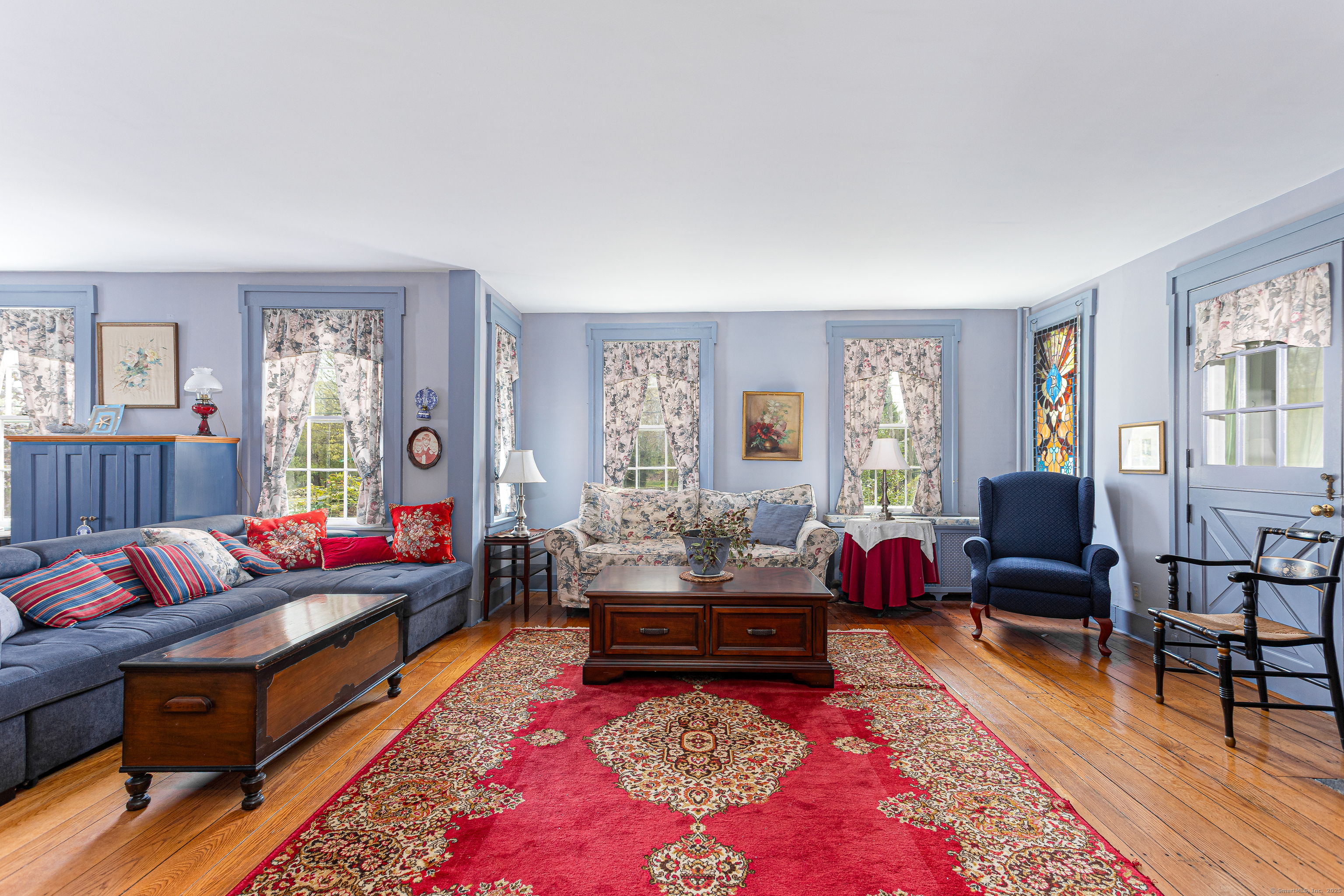 1115 Monroe Turnpike