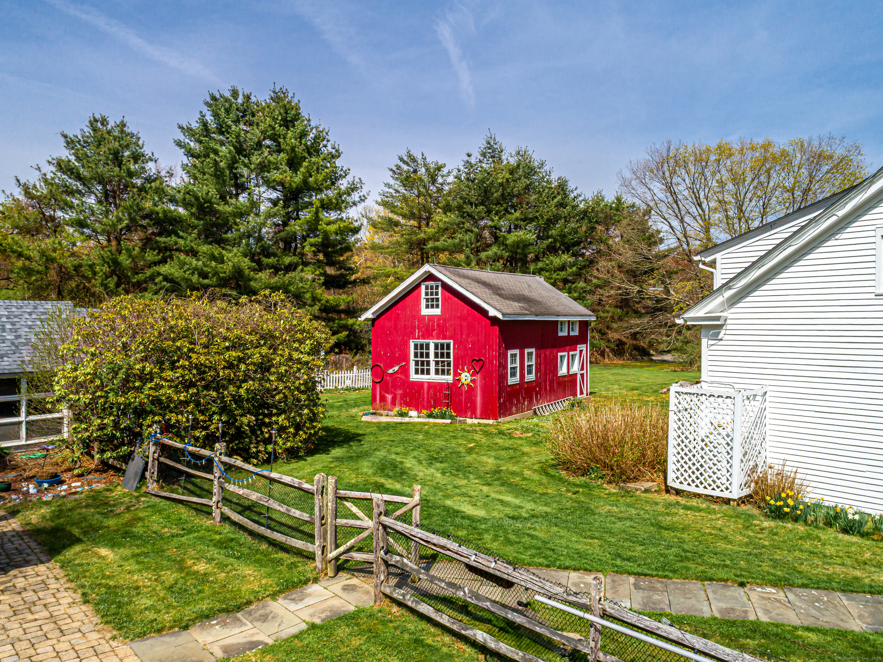 1115 Monroe Turnpike