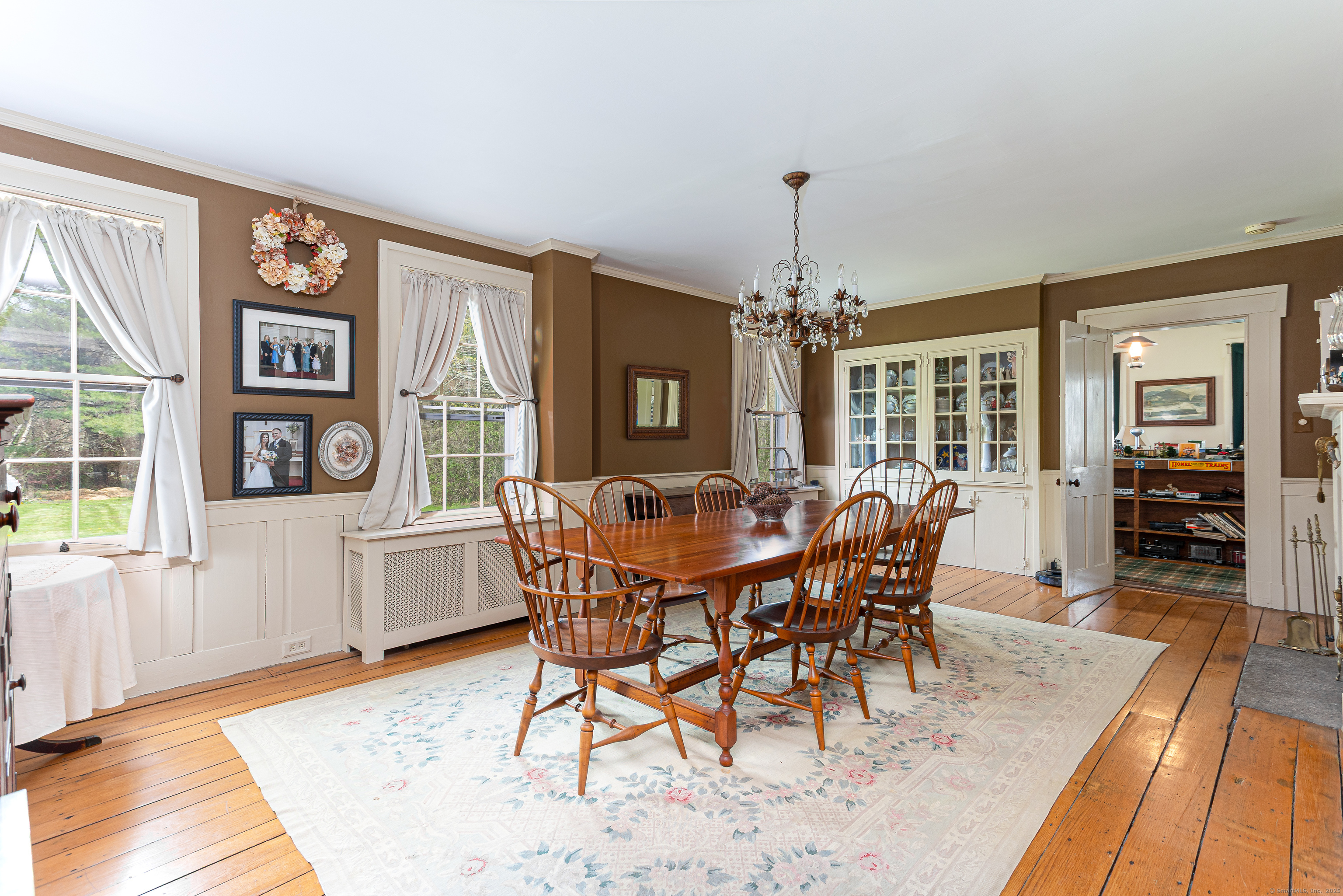 1115 Monroe Turnpike