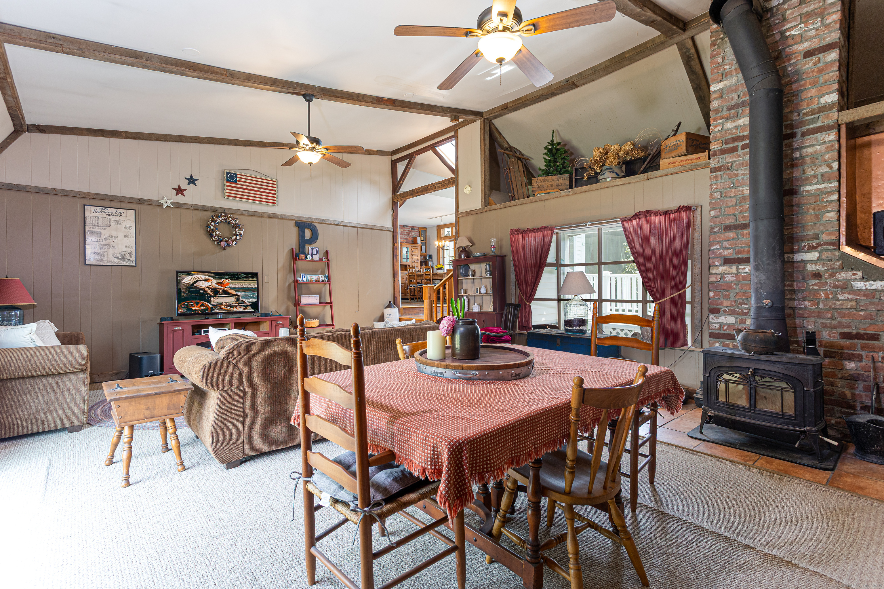 1115 Monroe Turnpike