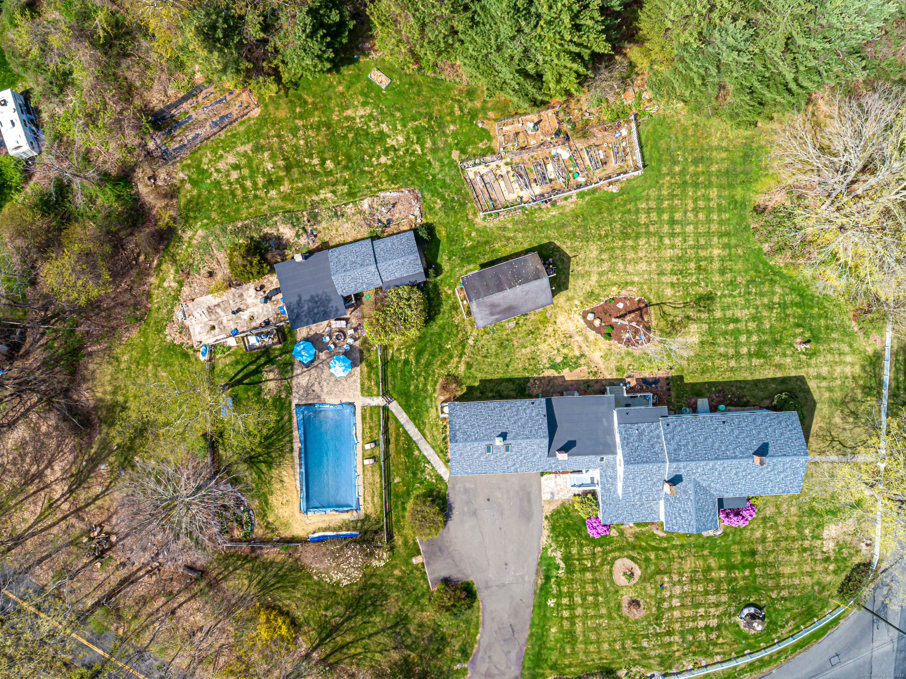 1115 Monroe Turnpike