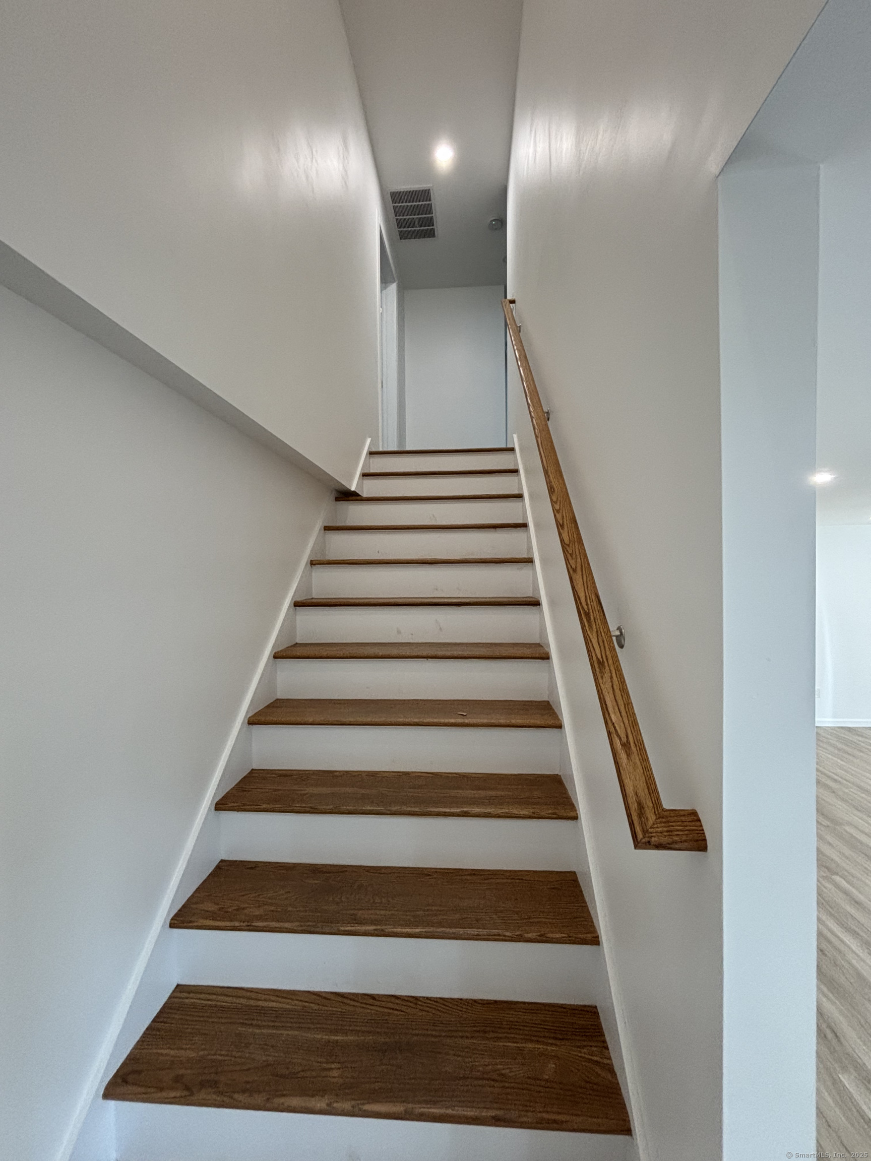 38 Golden Hill Street A