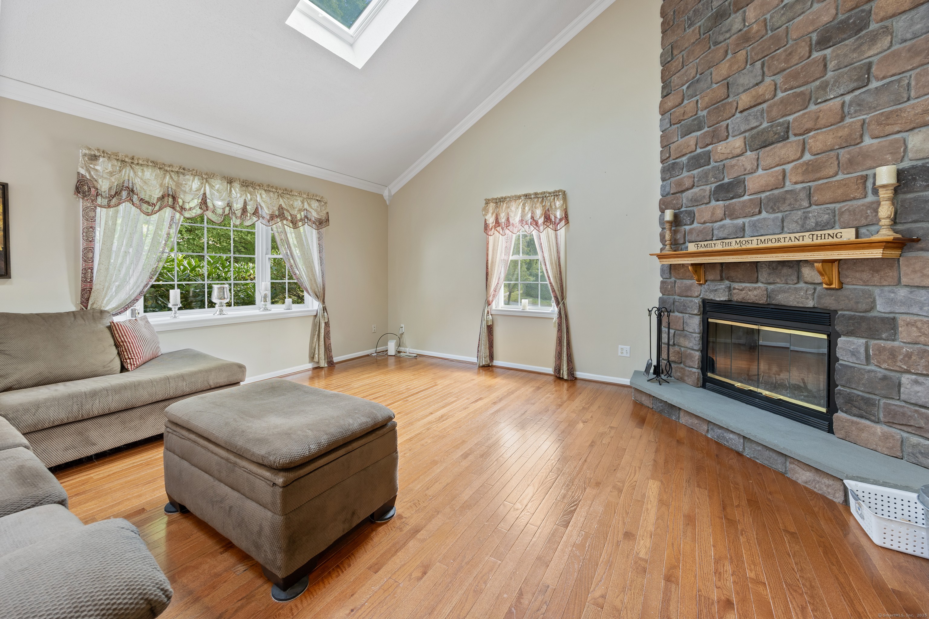 189 Straitsville Road