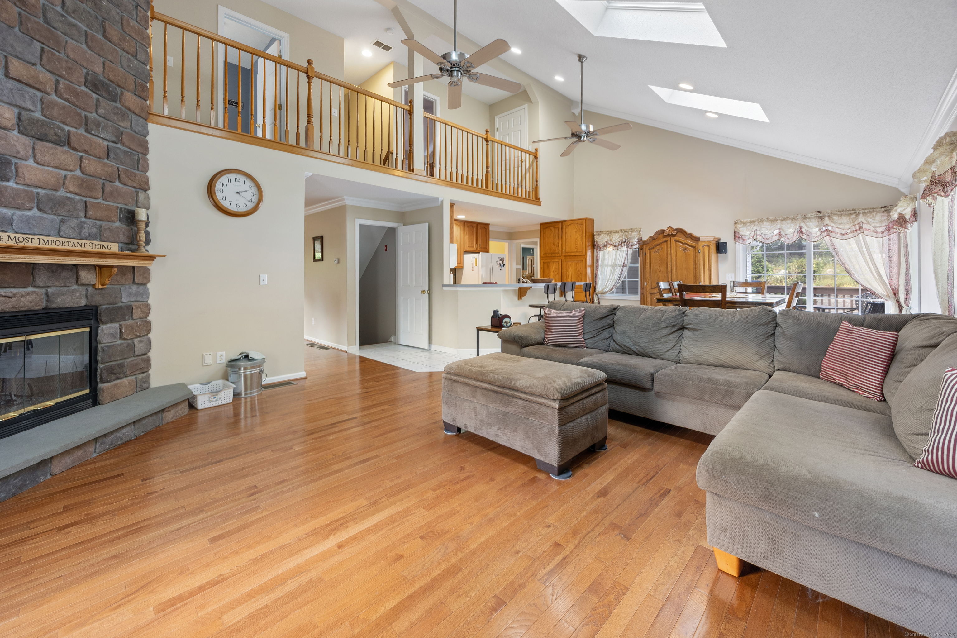 189 Straitsville Road
