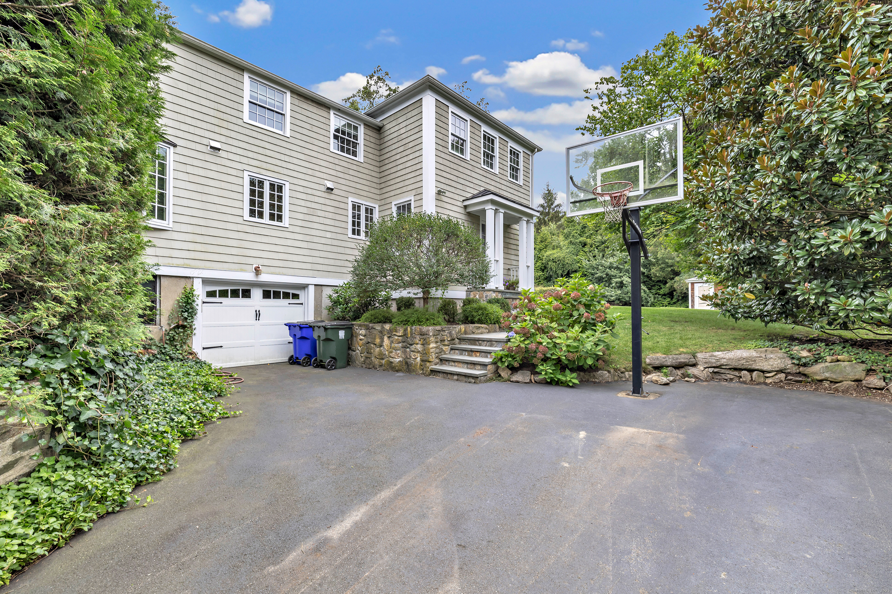 120 Parkwood Road