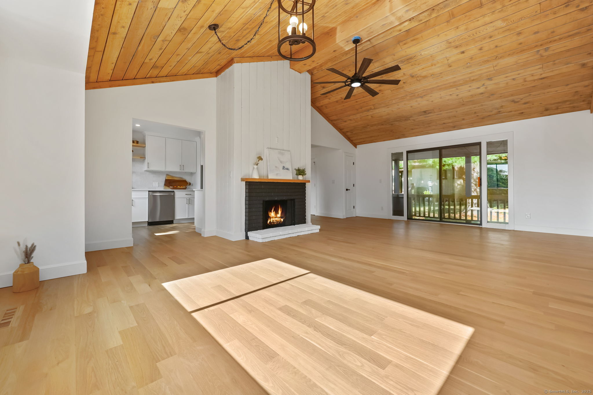 488 Commanche Lane A
