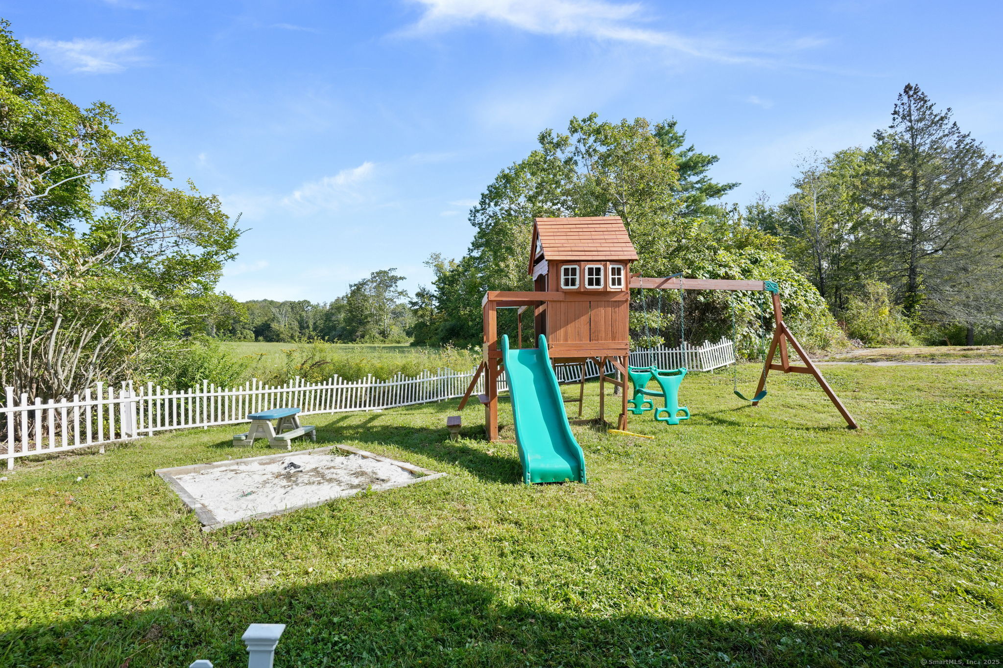 2596 Mountain Road