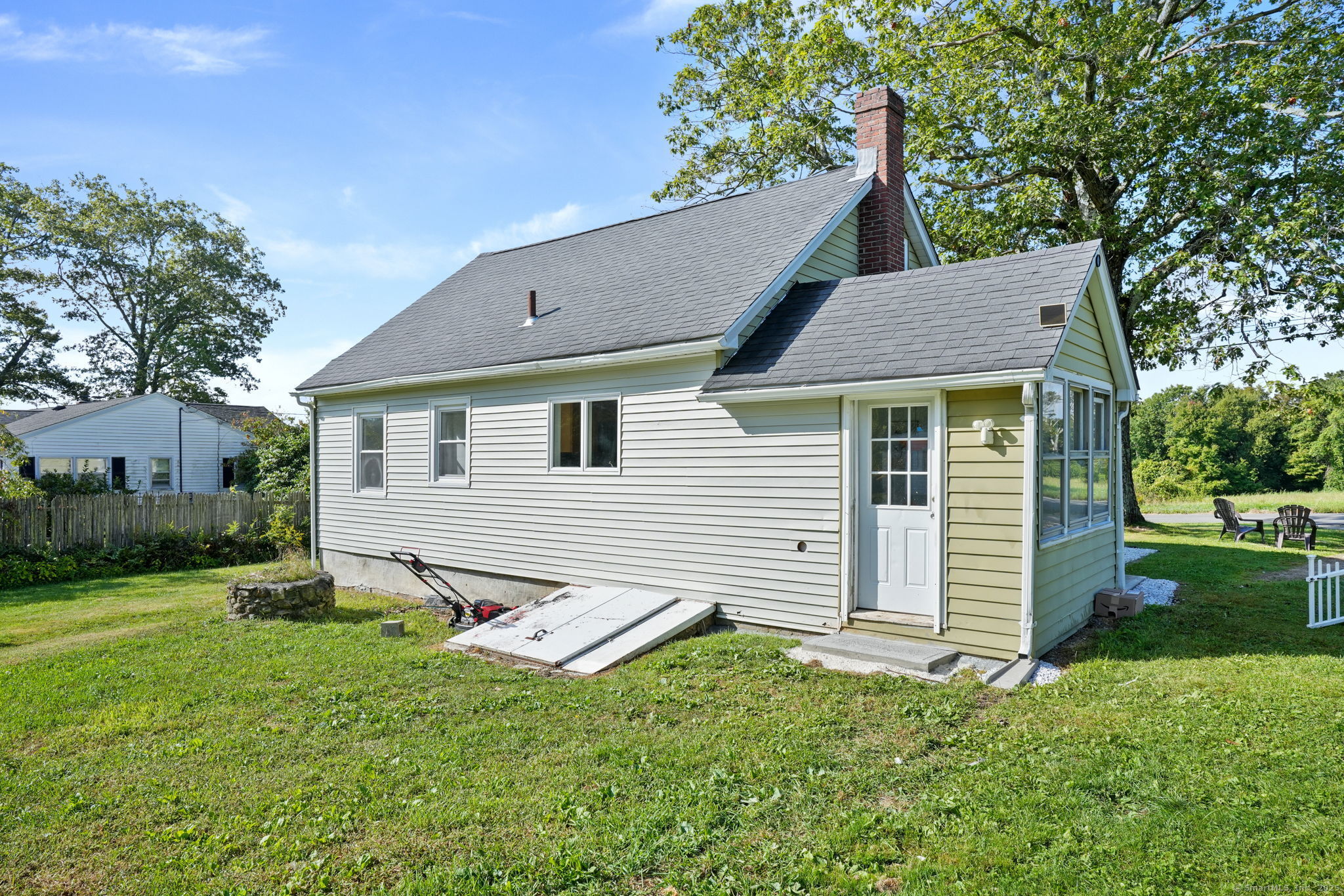 2596 Mountain Road