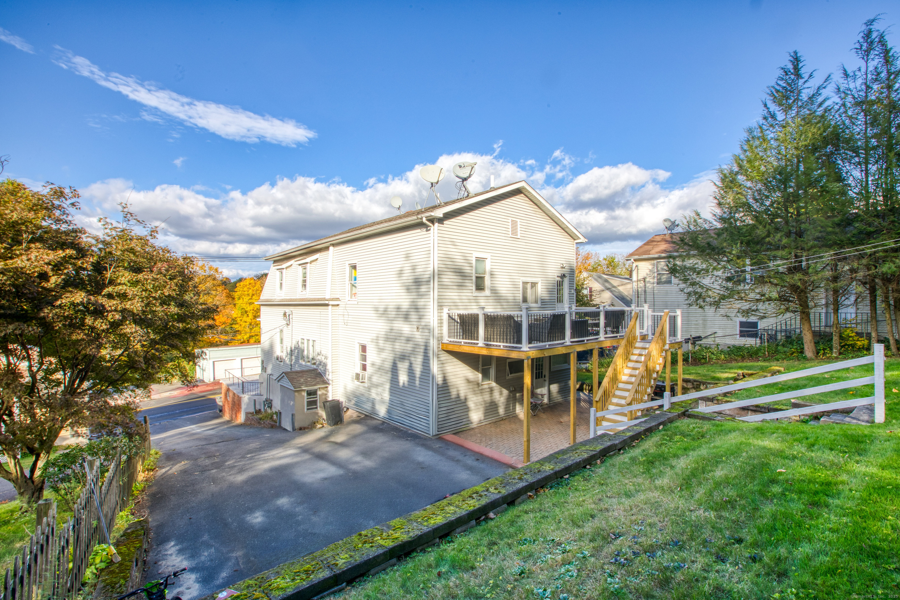 198 Scott Street