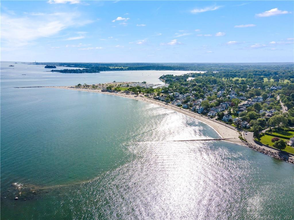 19 Soundview Drive