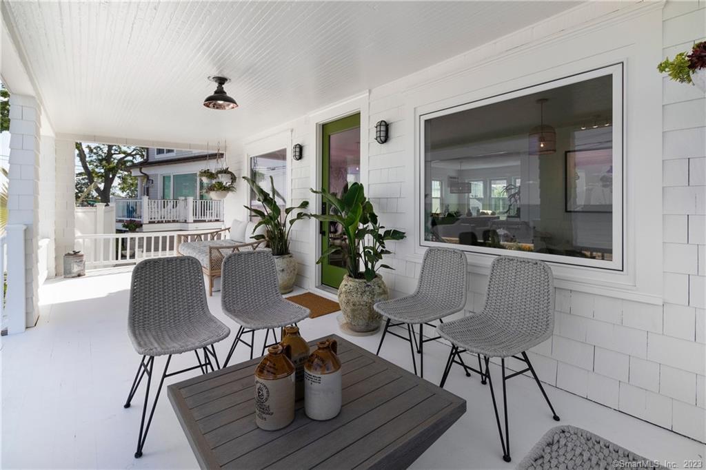 19 Soundview Drive