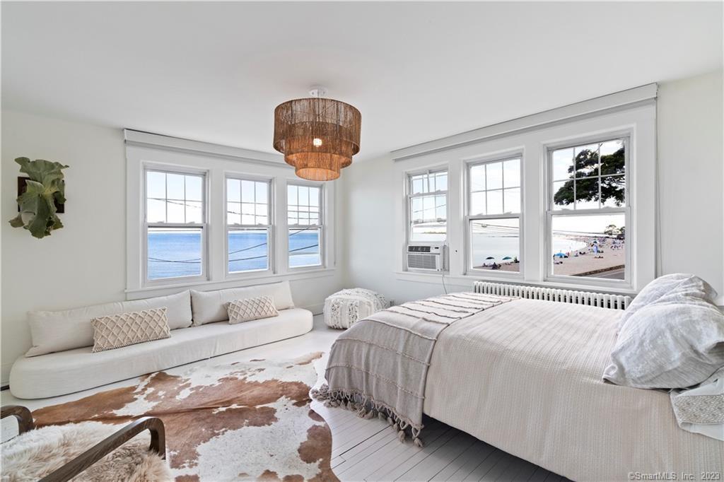 19 Soundview Drive