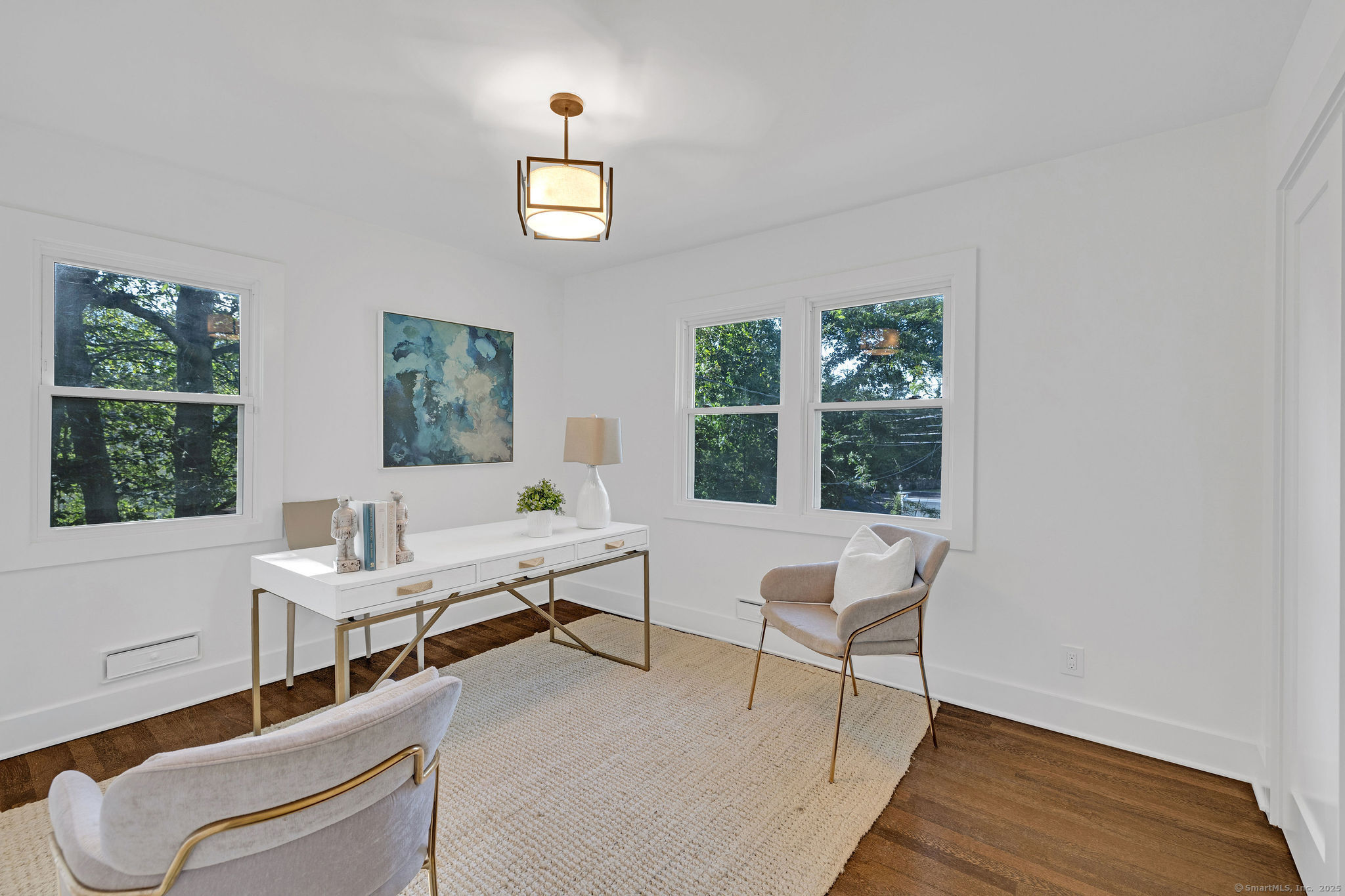 11 Bel Aire Drive