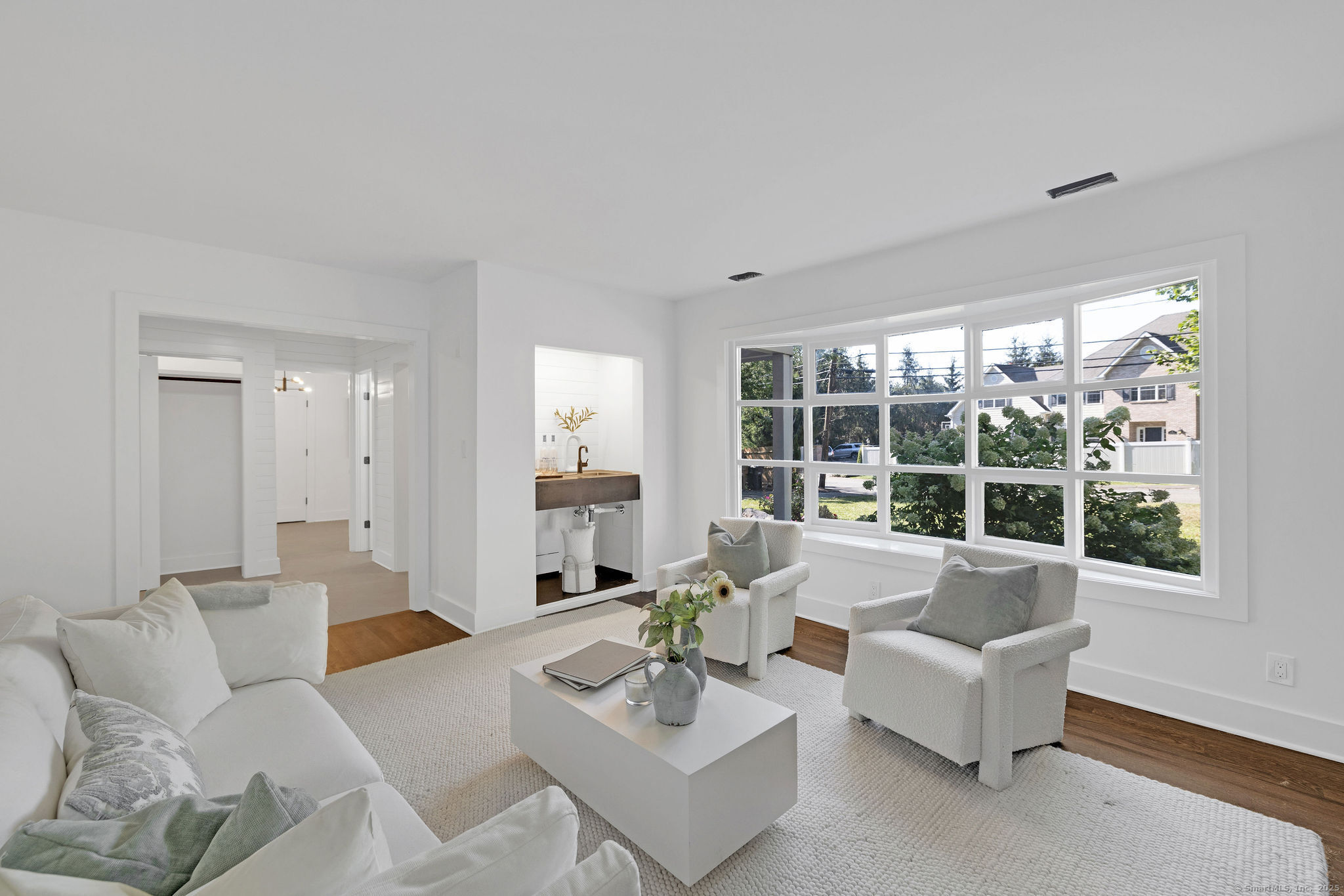 11 Bel Aire Drive