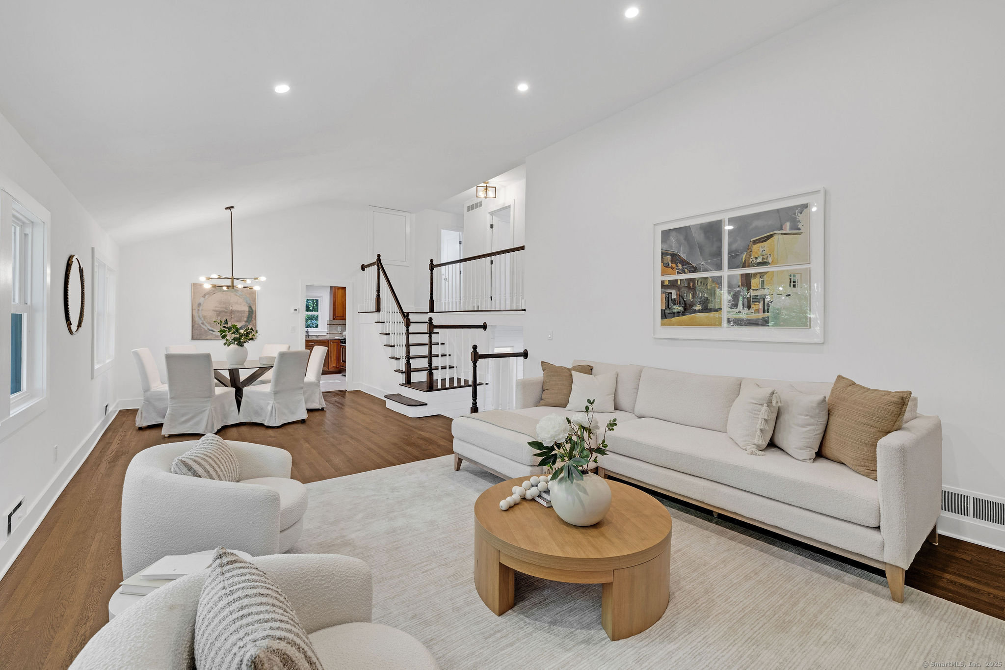 11 Bel Aire Drive