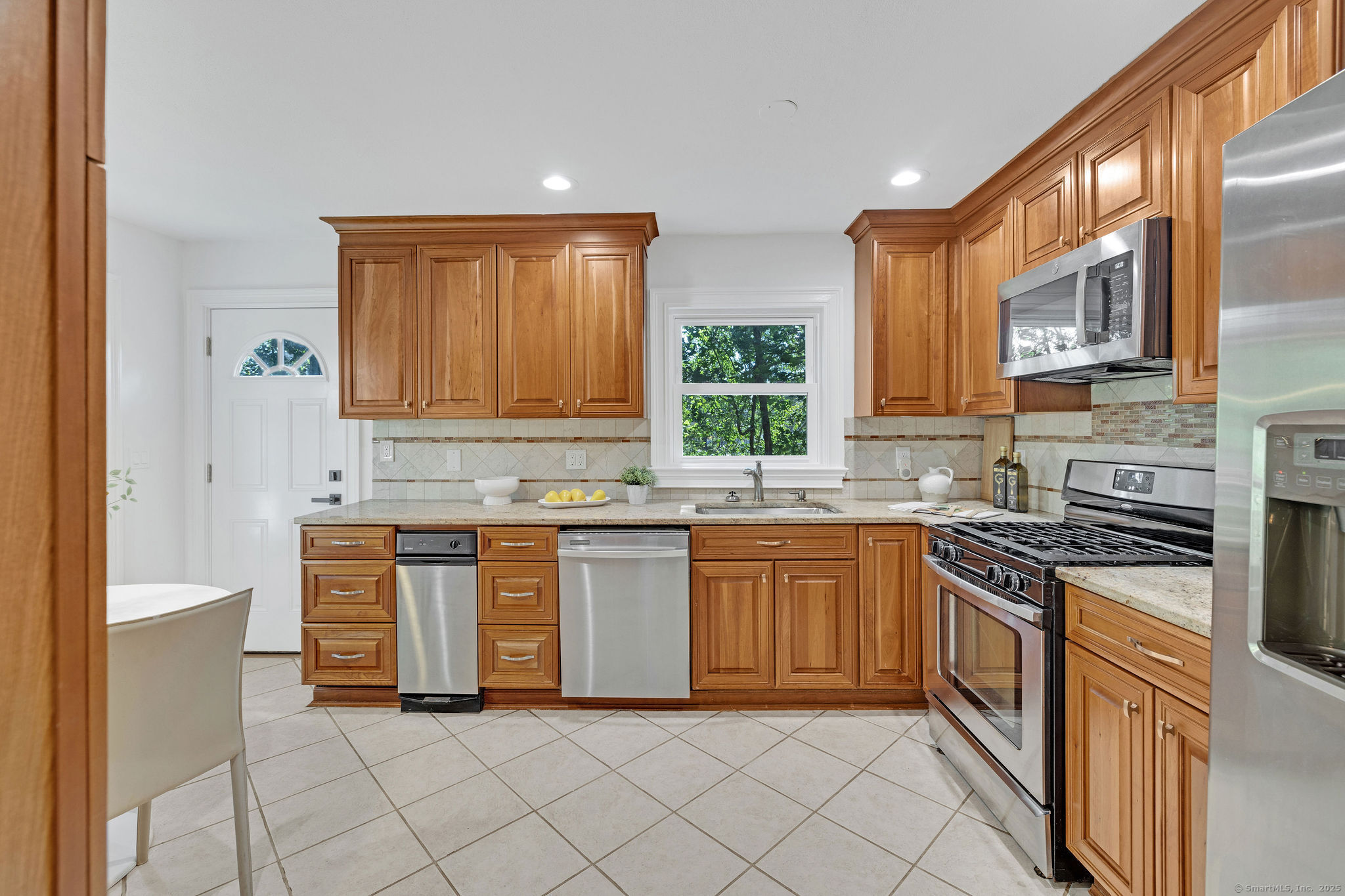 11 Bel Aire Drive