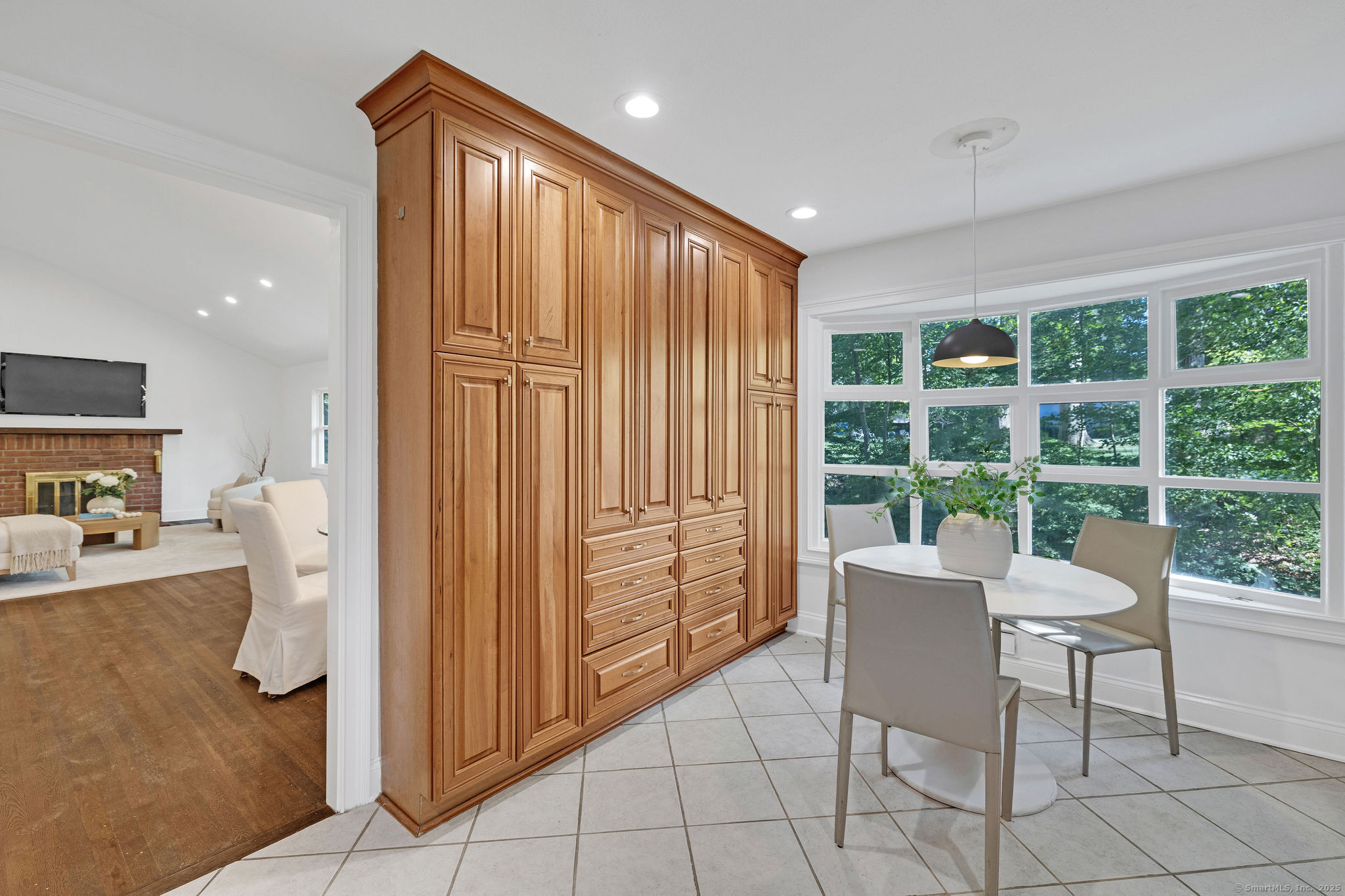 11 Bel Aire Drive