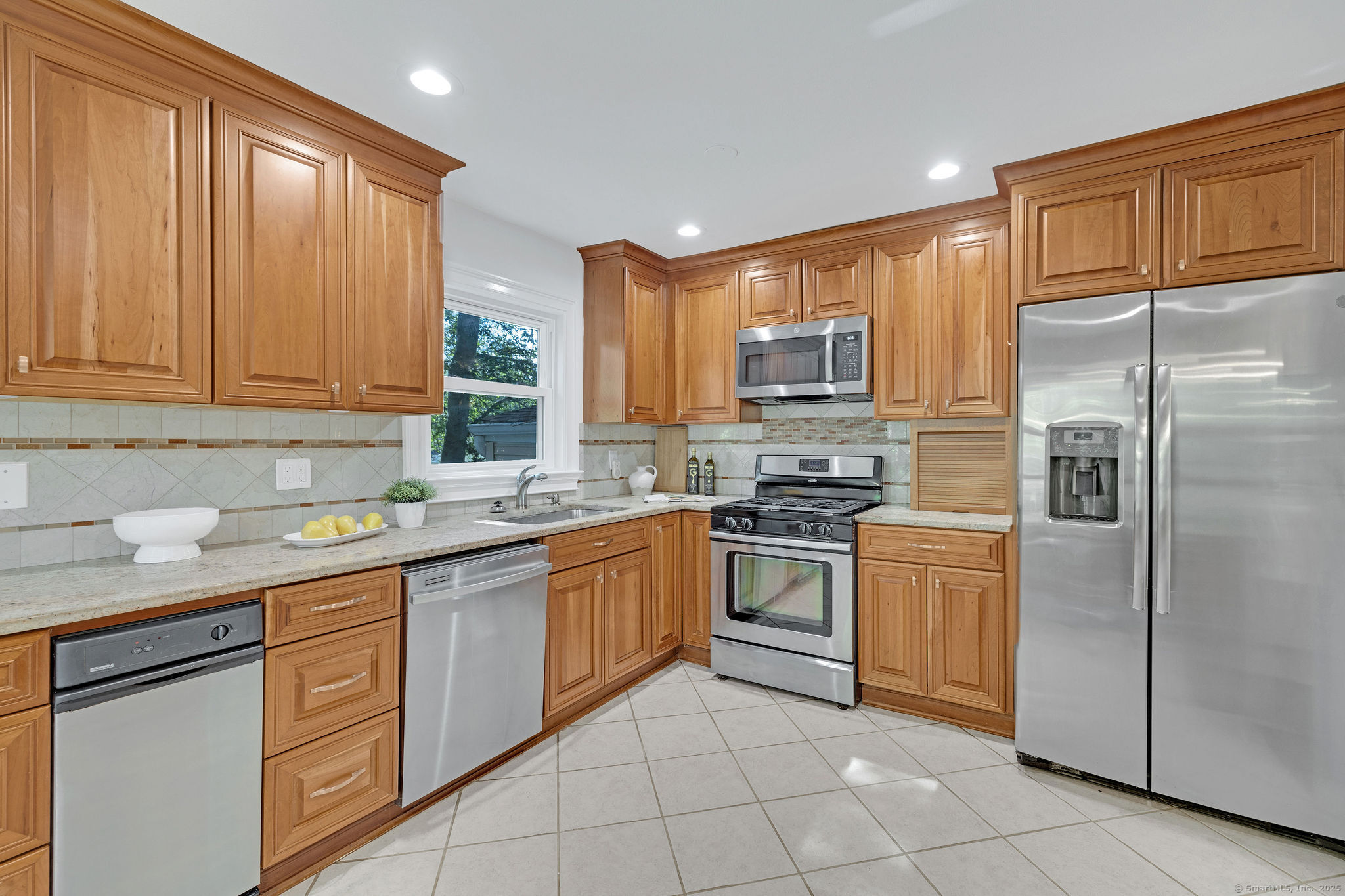 11 Bel Aire Drive