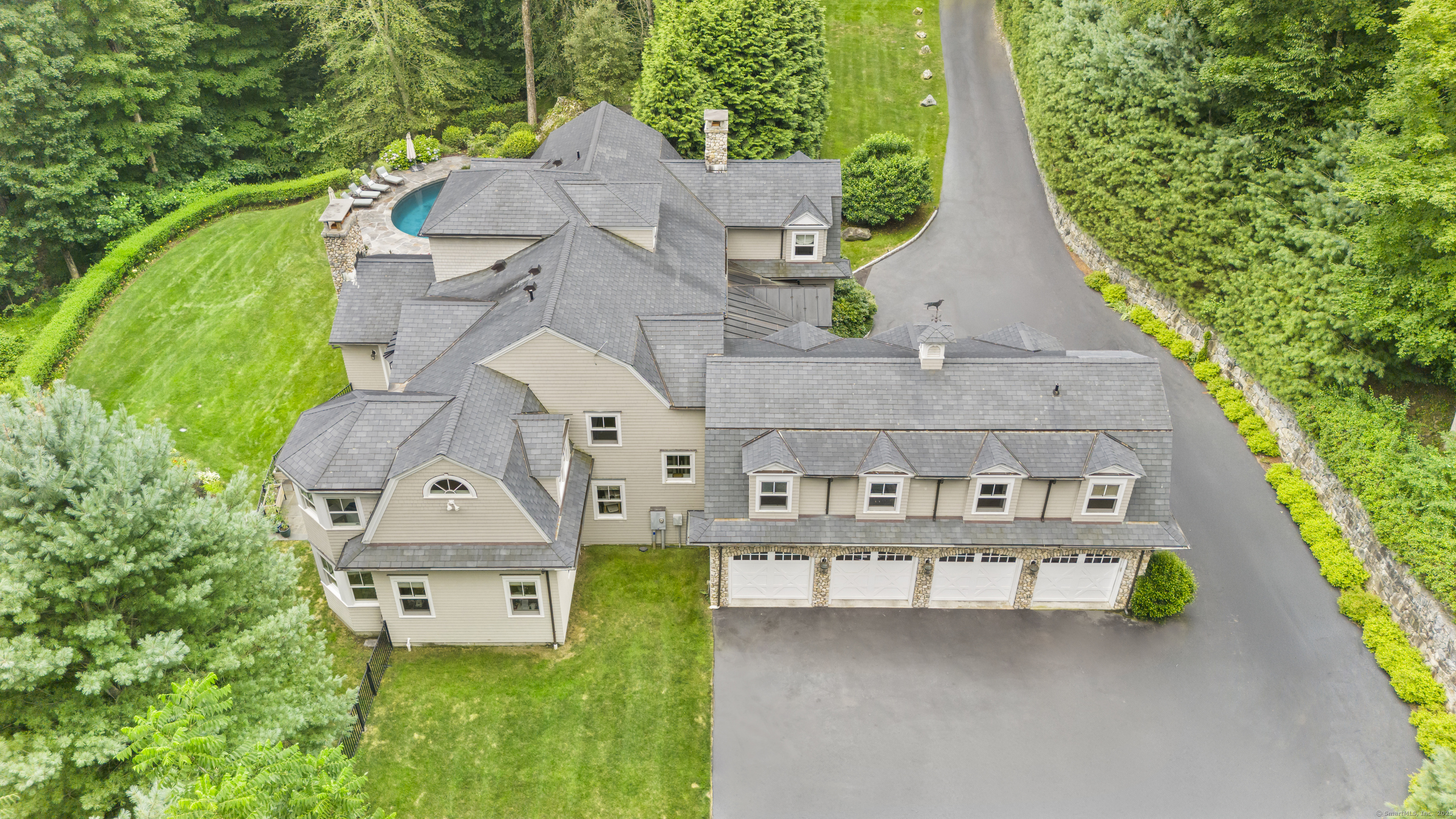 9 Banks Drive