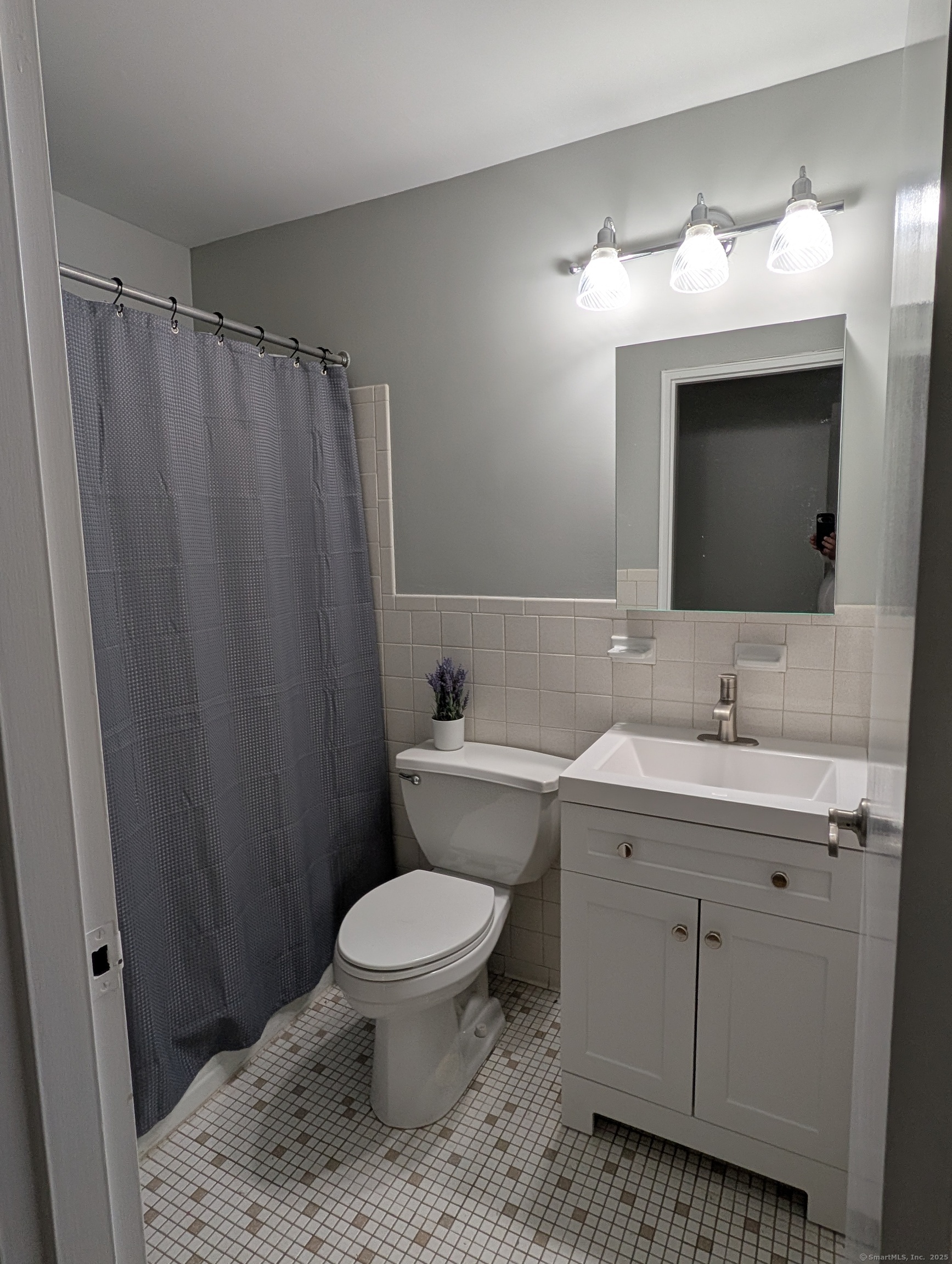 1168 Main Street C8
