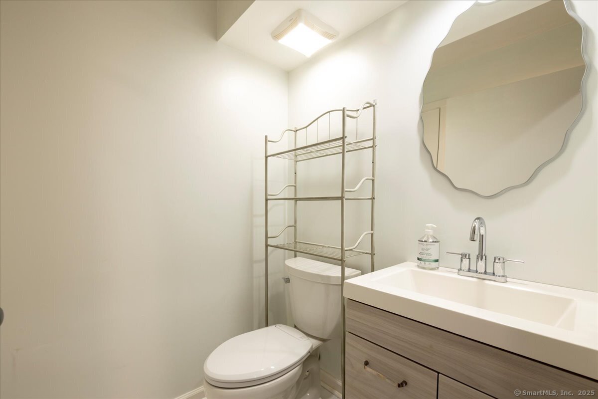 114 Heritage Village E