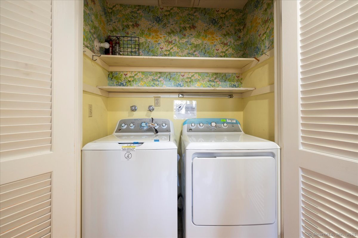 114 Heritage Village E