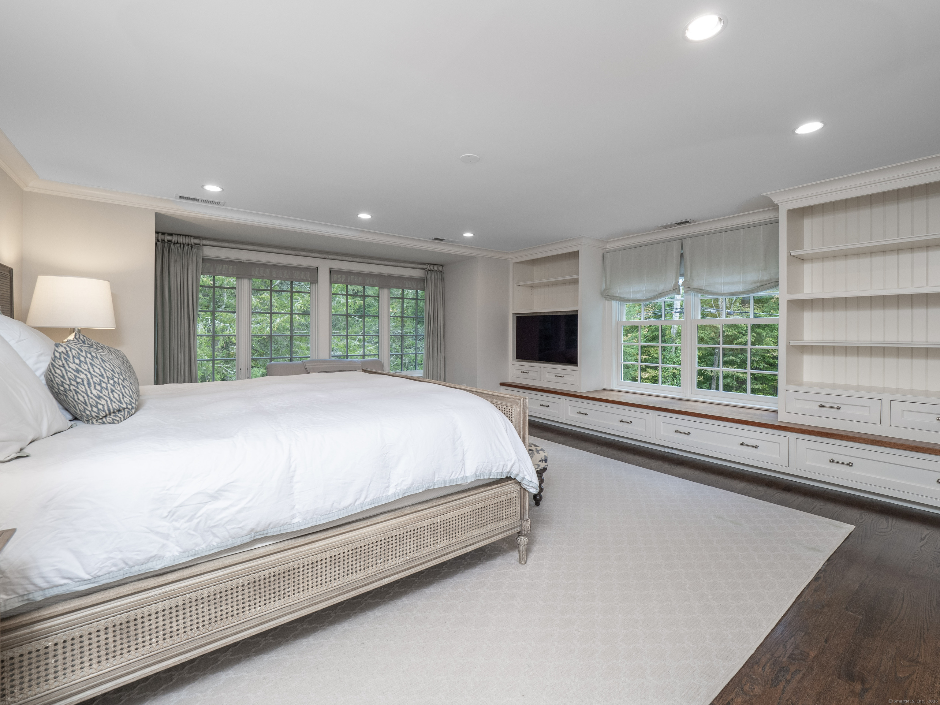 250 Old Grumman Hill Road