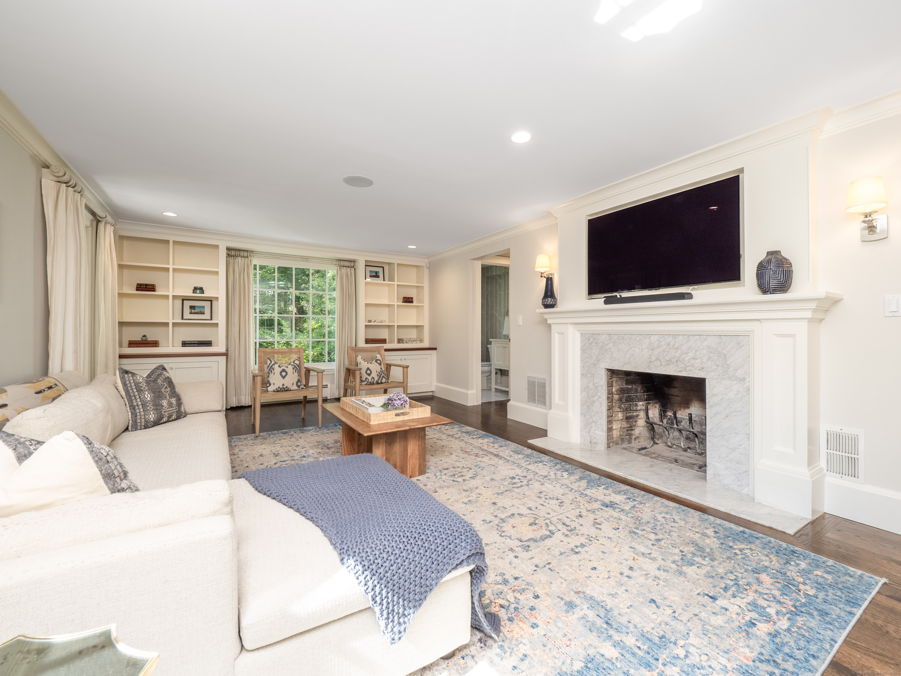 250 Old Grumman Hill Road